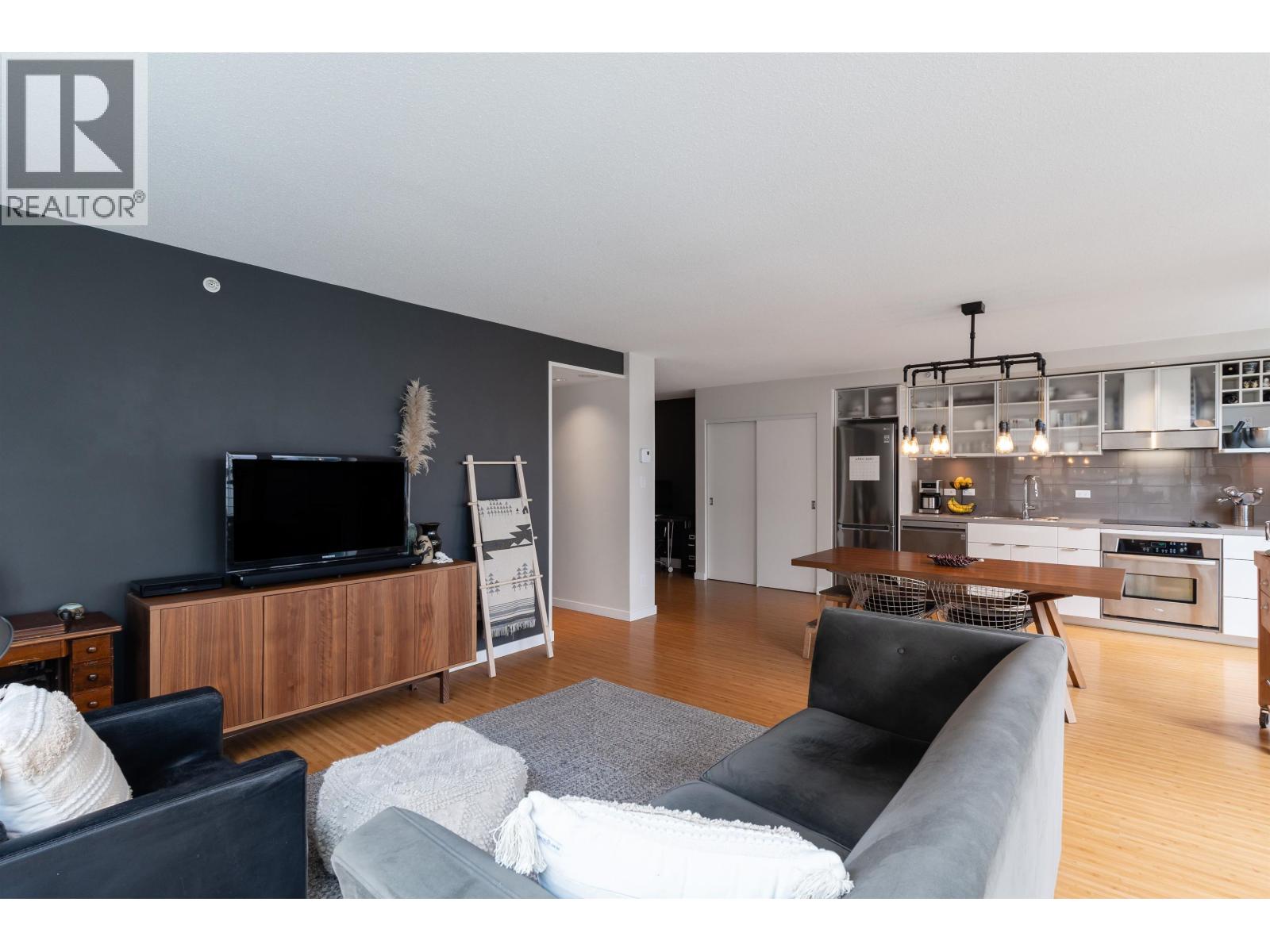 601 168 Powell Street, Vancouver, British Columbia V6A 0B2 - Photo 3 - R3152967