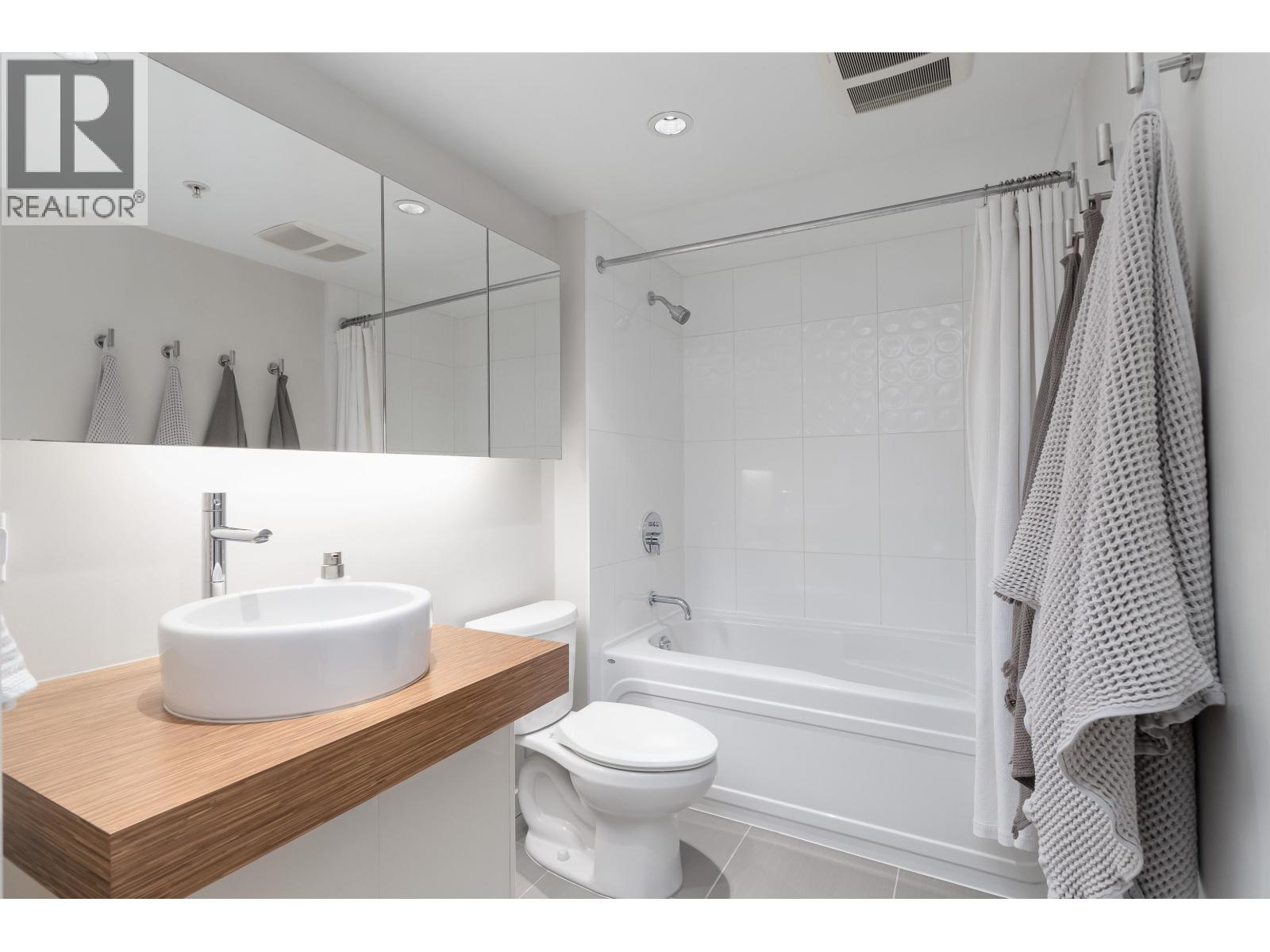 601 168 Powell Street, Vancouver, British Columbia V6A 0B2 - Photo 12 - R3152967