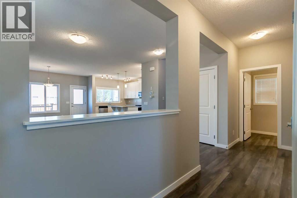 39 Walcrest View SE, Calgary, Alberta  T2X 4G3 - Photo 2 - A2335290