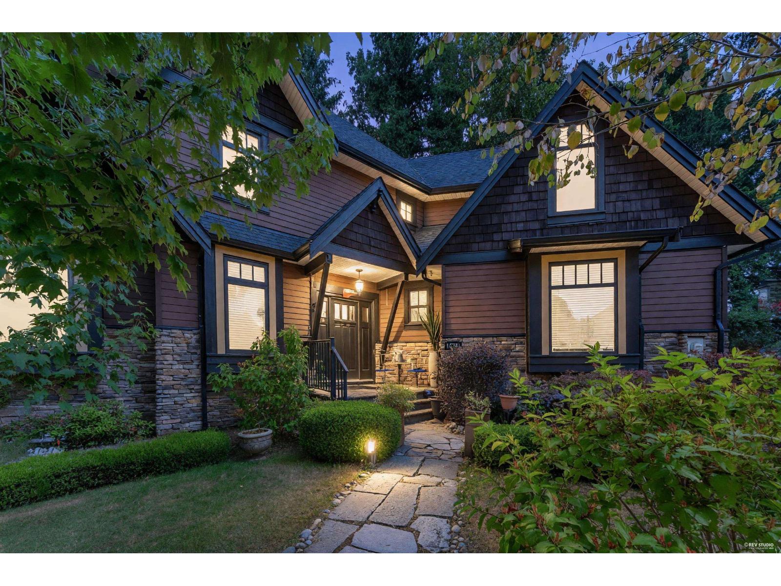 15305 29a Avenue, White Rock, British Columbia  V4P 1G7 - Photo 3 - R3153586