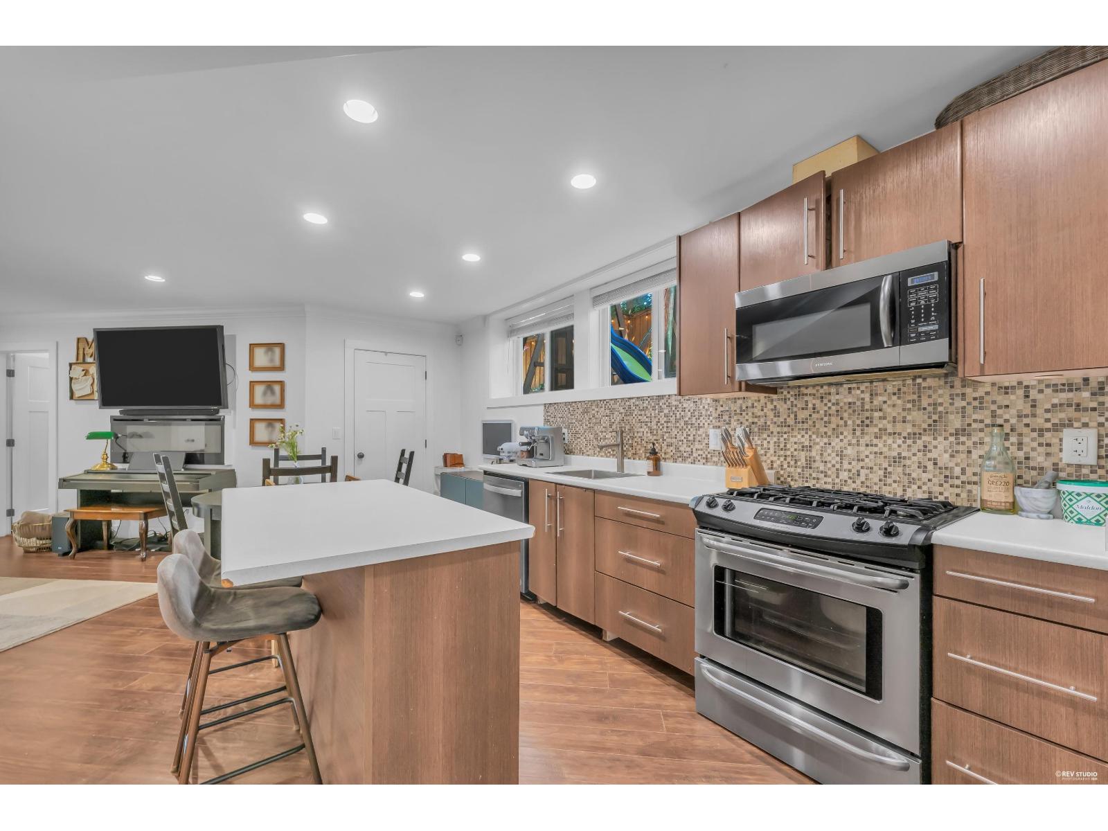 15305 29a Avenue, White Rock, British Columbia  V4P 1G7 - Photo 25 - R3153586