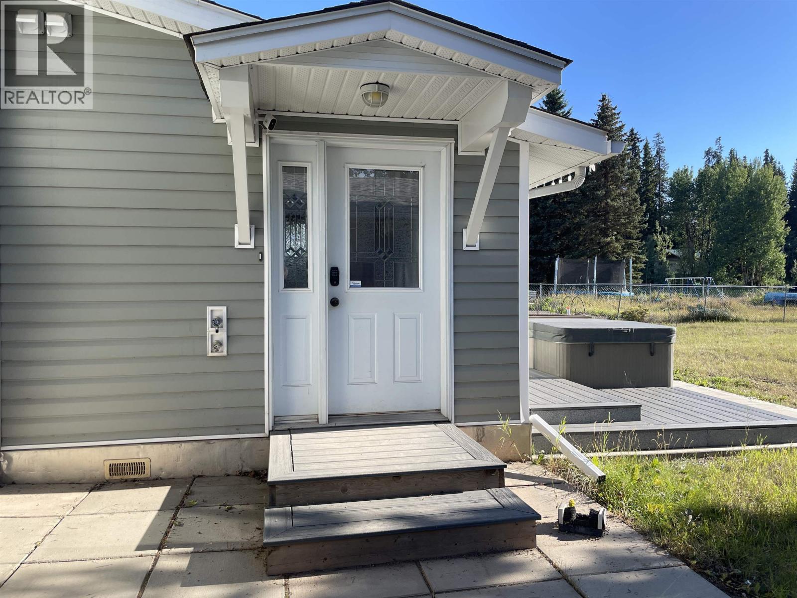 2181 Tweedie Avenue, Houston, British Columbia  V0J 1Z0 - Photo 3 - R3153608