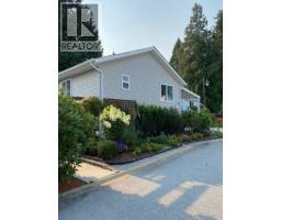 114 4510 SUNSHINE COAST HIGHWAY, Sechelt, British Columbia