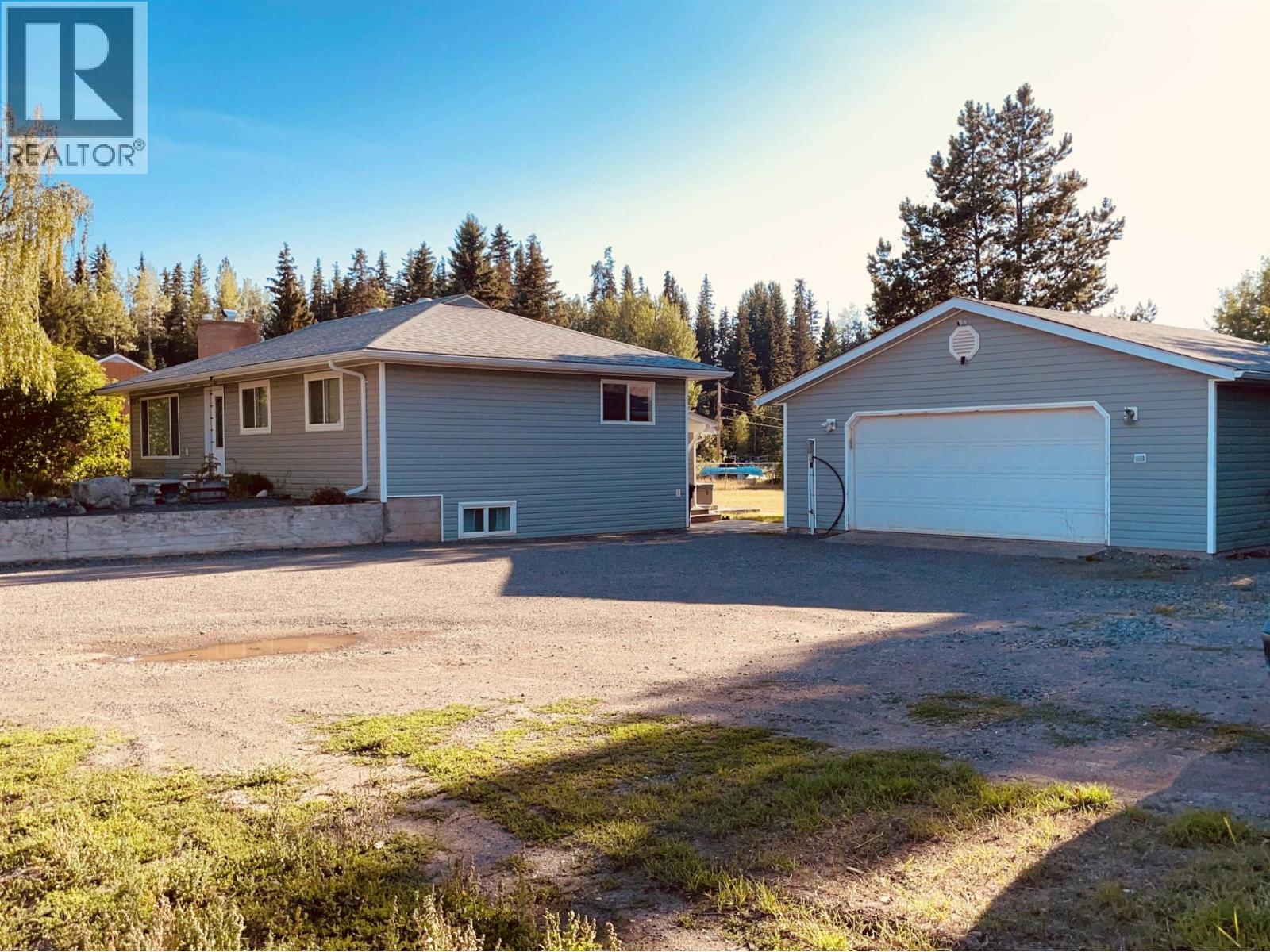 2181 Tweedie Avenue, Houston, British Columbia  V0J 1Z0 - Photo 1 - R3153608