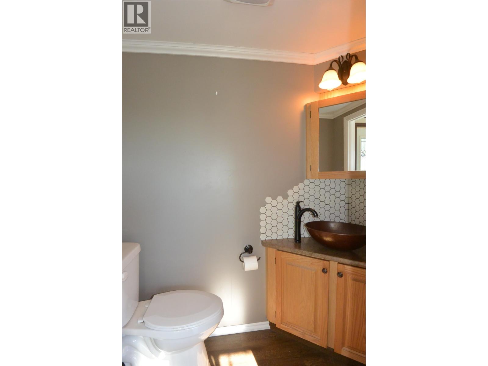 2181 Tweedie Avenue, Houston, British Columbia  V0J 1Z0 - Photo 5 - R3153608