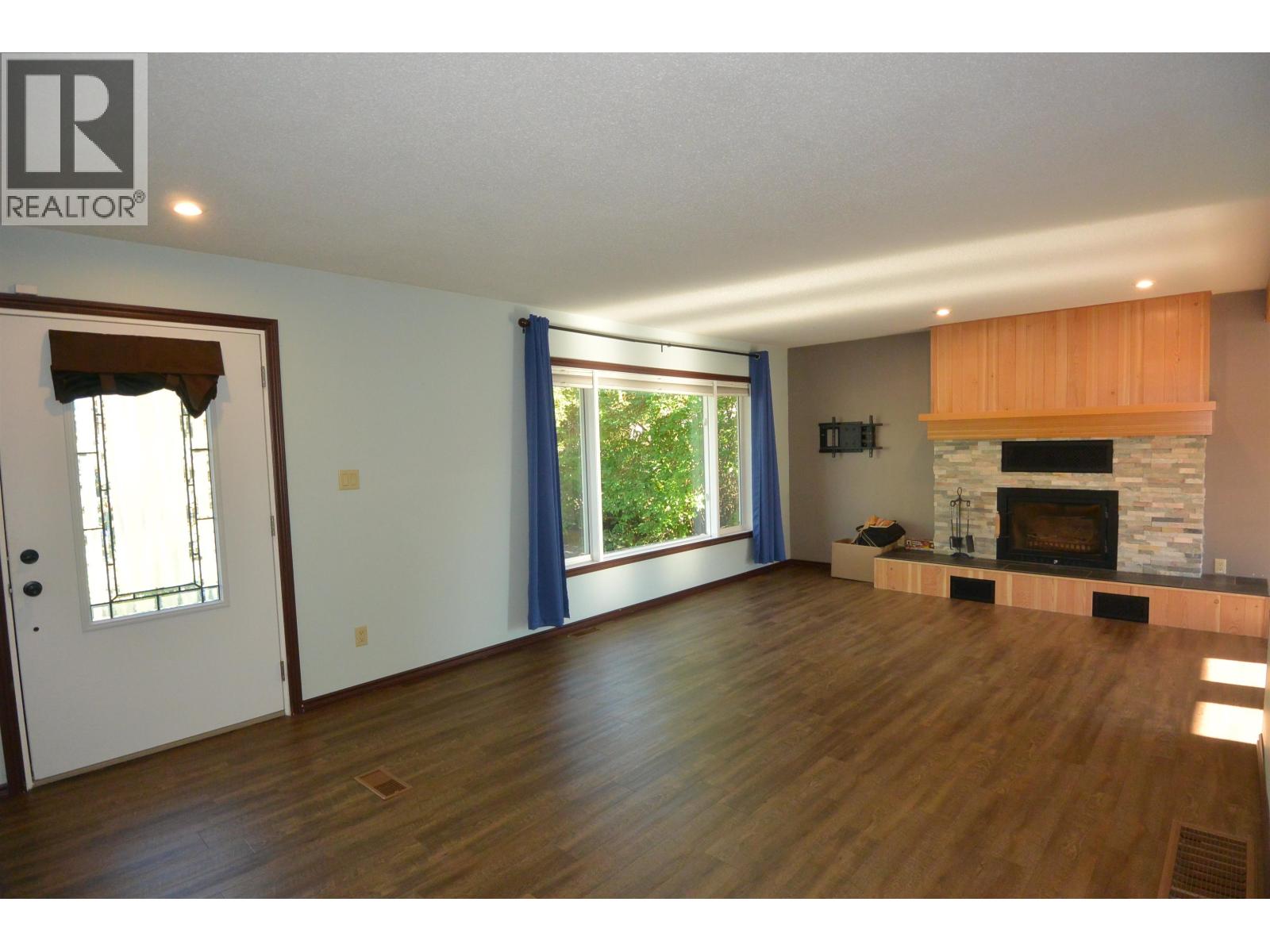 2181 Tweedie Avenue, Houston, British Columbia  V0J 1Z0 - Photo 12 - R3153608