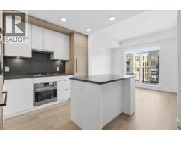 404 2268 E BROADWAY, Vancouver, British Columbia