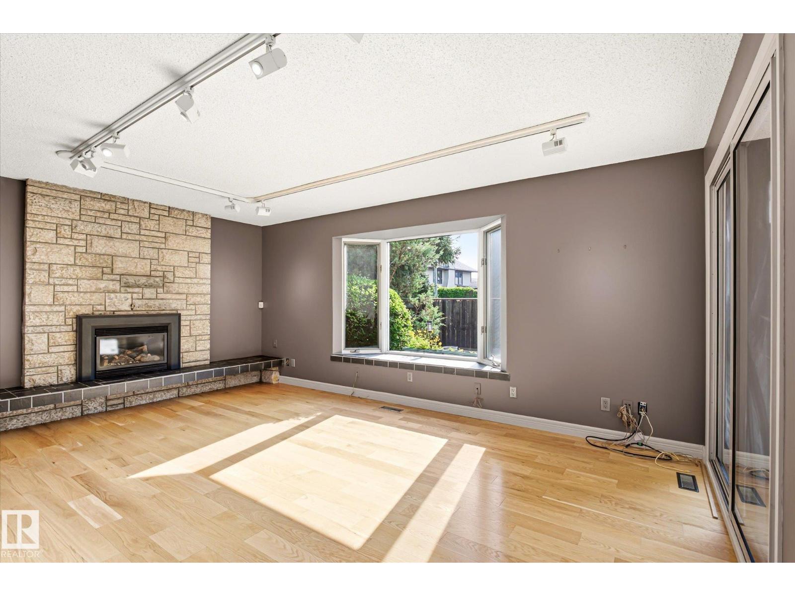 241 Greenoch Cr Nw, Edmonton, Alberta  T6L 1W6 - Photo 18 - E4502519