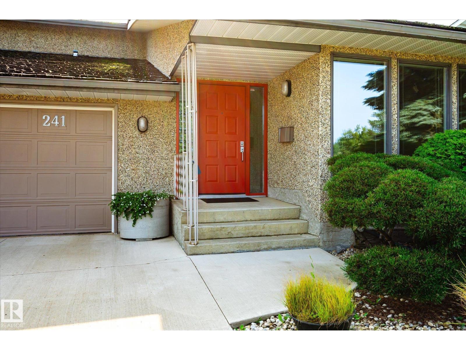 241 Greenoch Cr Nw, Edmonton, Alberta  T6L 1W6 - Photo 6 - E4502519