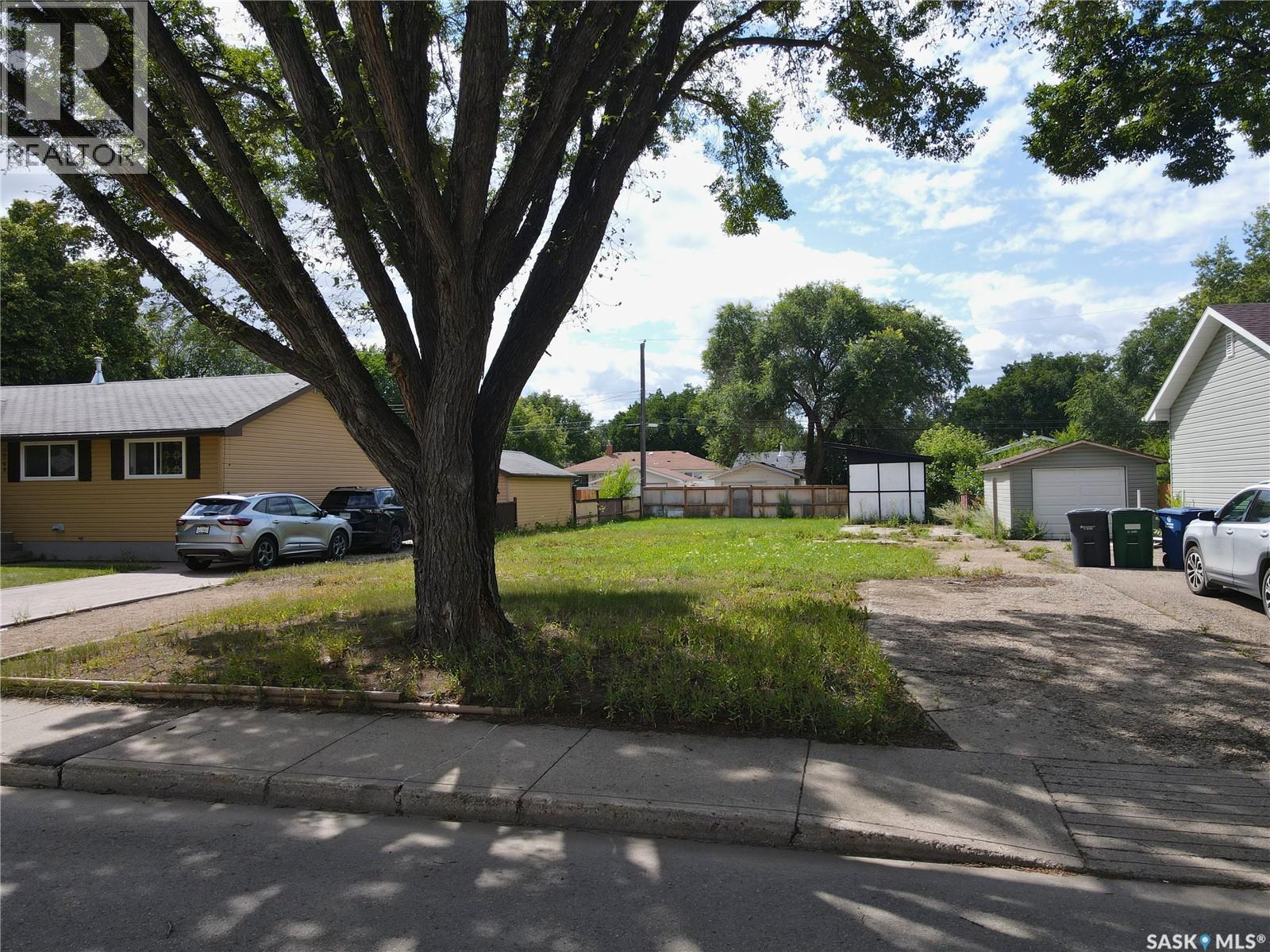 1713 D Avenue N, Saskatoon, Saskatchewan  S7L 1N7 - Photo 13 - SK044805