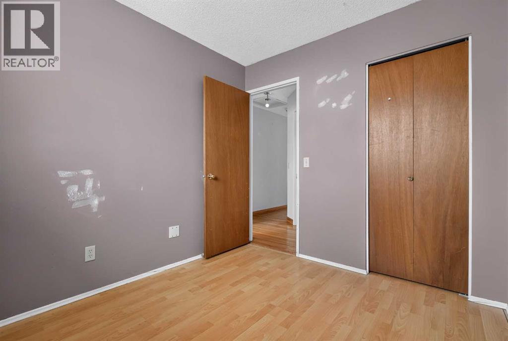 68 Erin Park Drive SE, Calgary, Alberta  T2B 2Z9 - Photo 19 - A2335489