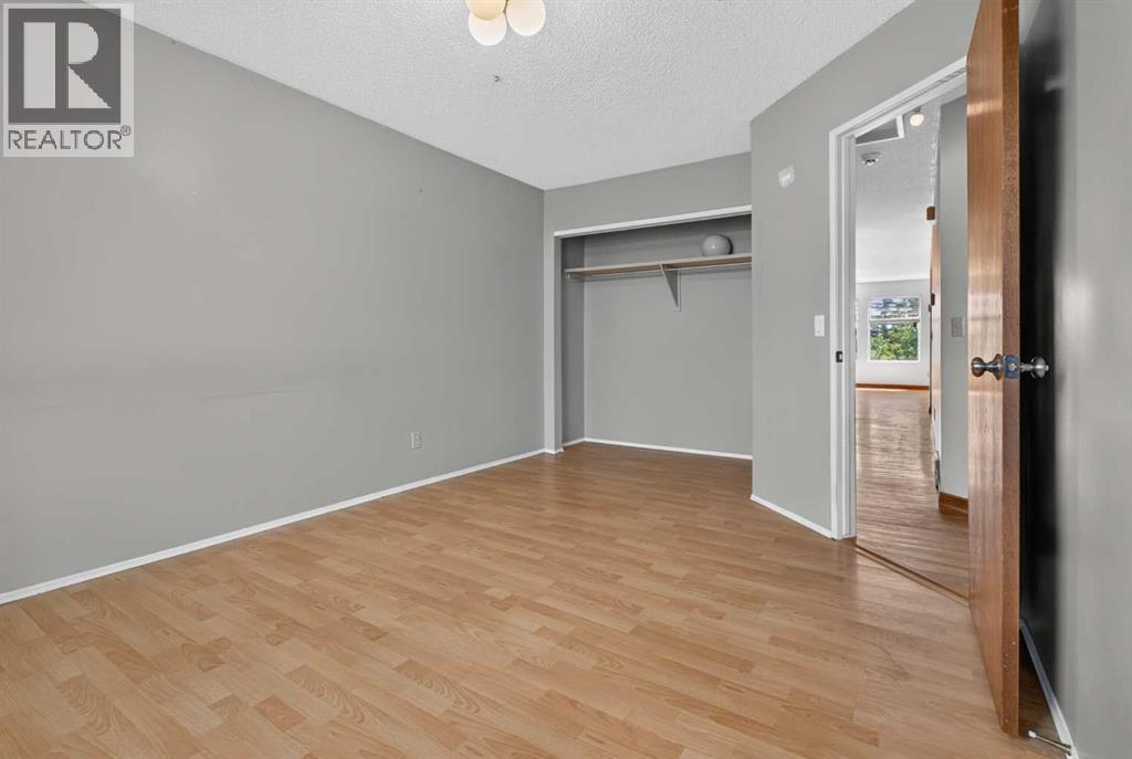 68 Erin Park Drive SE, Calgary, Alberta  T2B 2Z9 - Photo 22 - A2335489