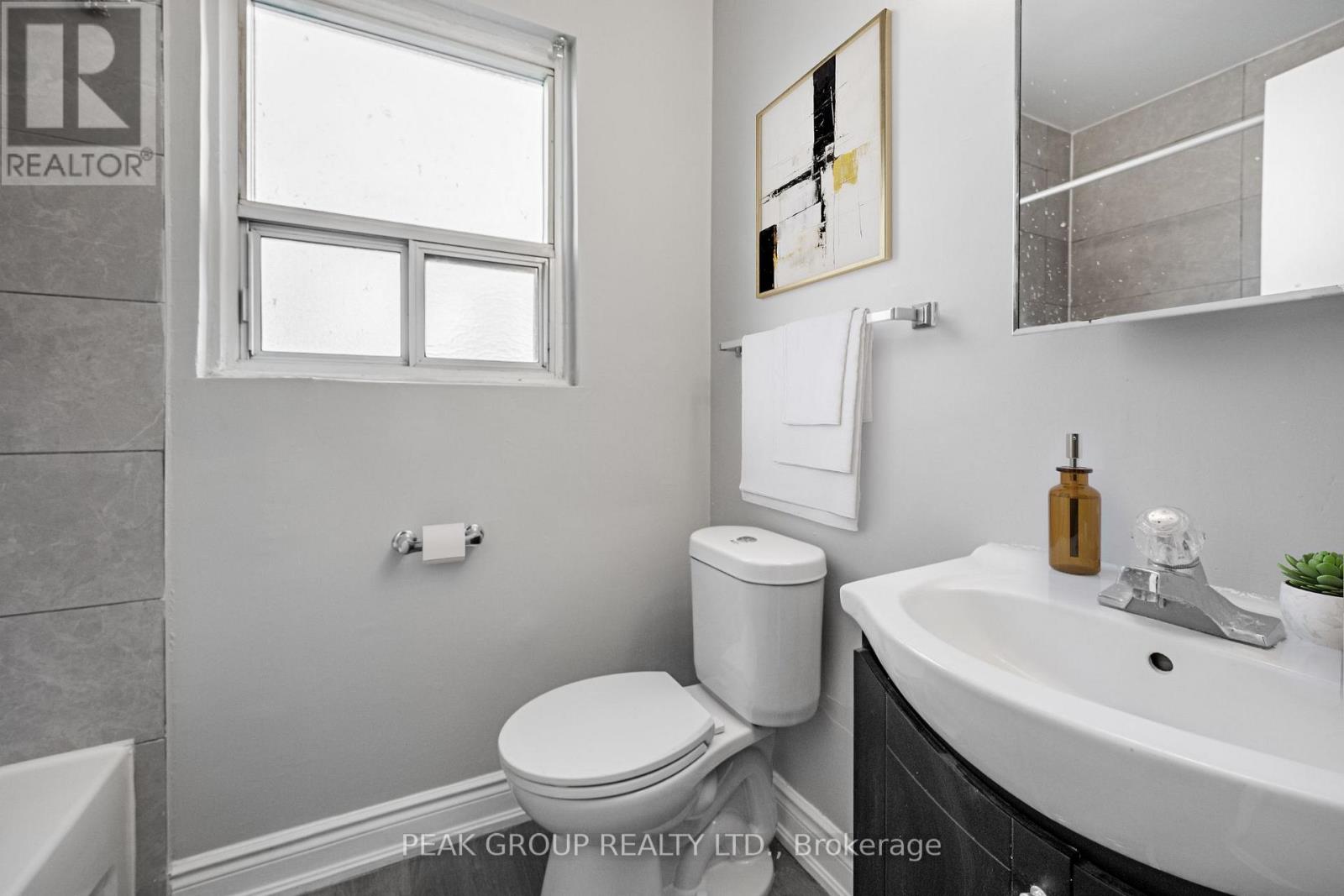Unit 7 - 744 Lincoln Street, Welland, Ontario  L3B 4R5 - Photo 5 - X13642996