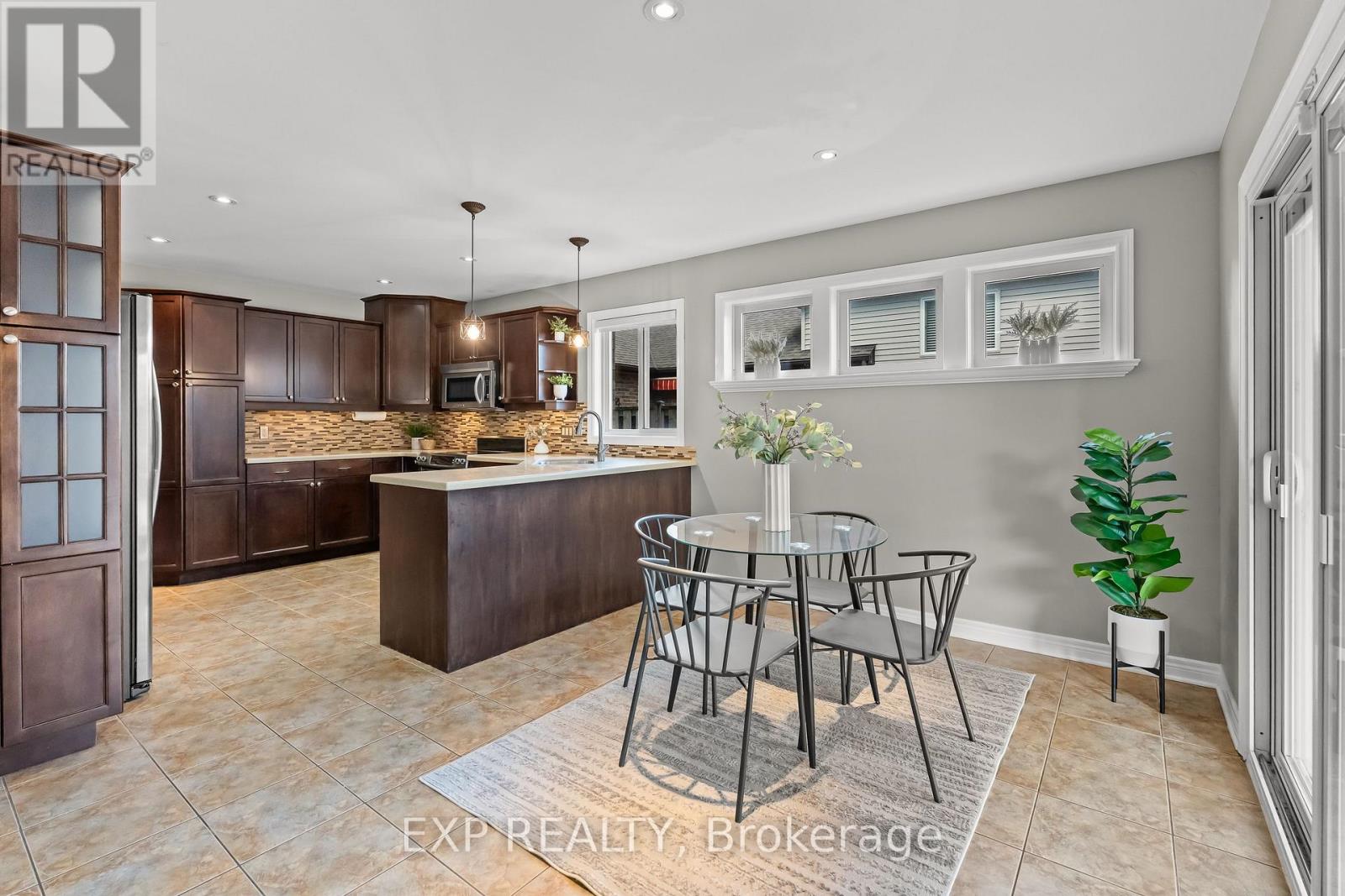 18 Briarwood Drive, St. Catharines, Ontario  L2S 4A7 - Photo 12 - X13641162
