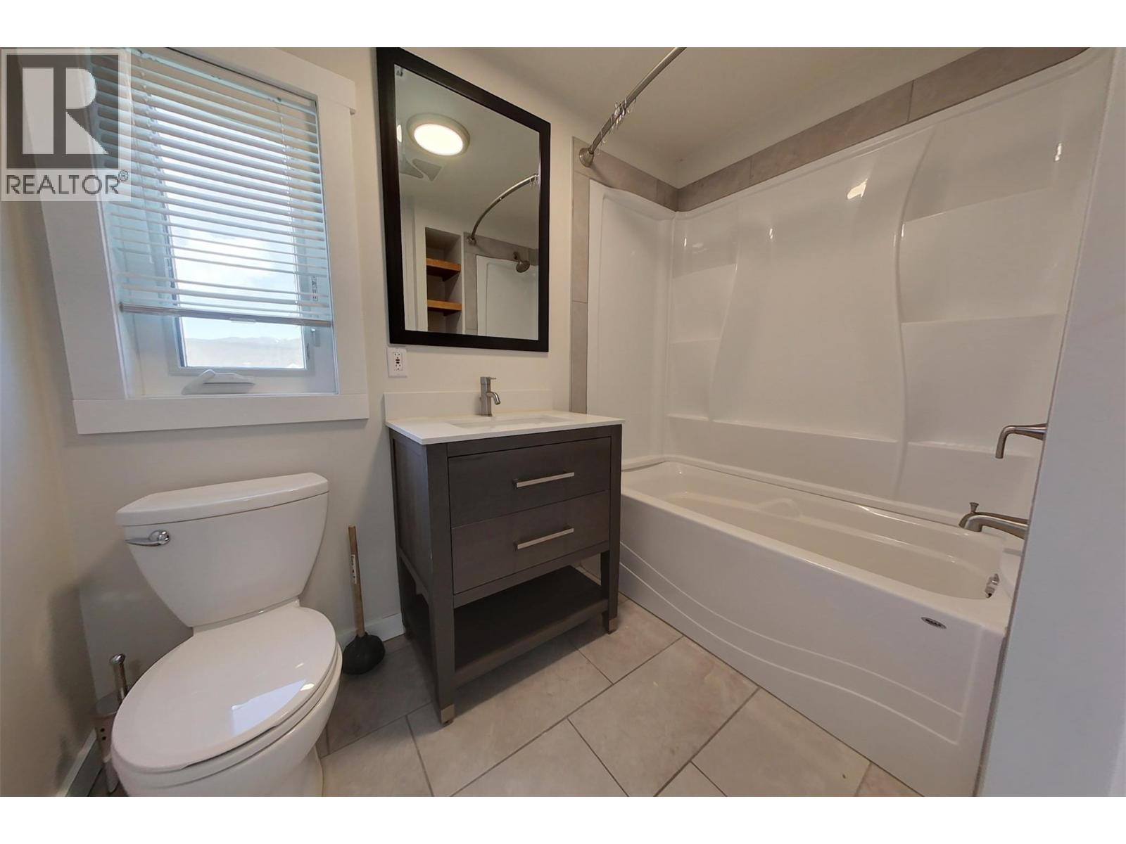 235 10th Avenue S, Cranbrook, British Columbia  V1C 2N3 - Photo 18 - 10387305