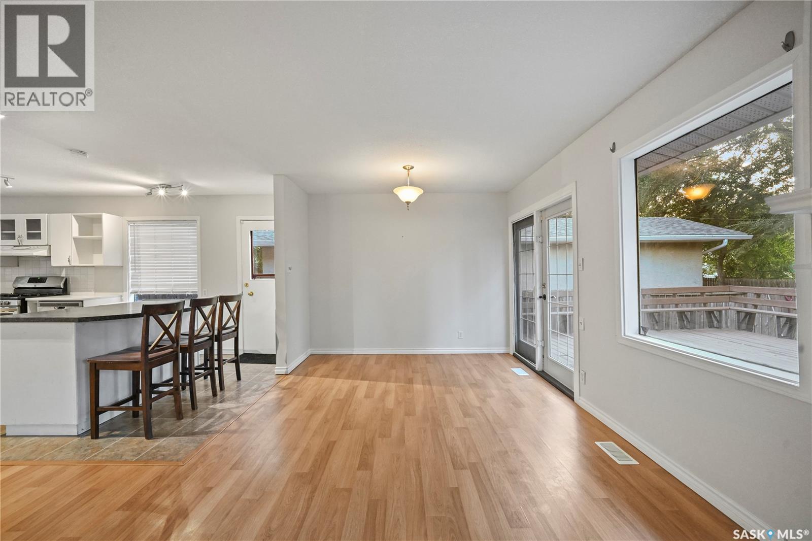 828 Shannon Road, Regina, Saskatchewan  S4S 5K2 - Photo 6 - SK044602