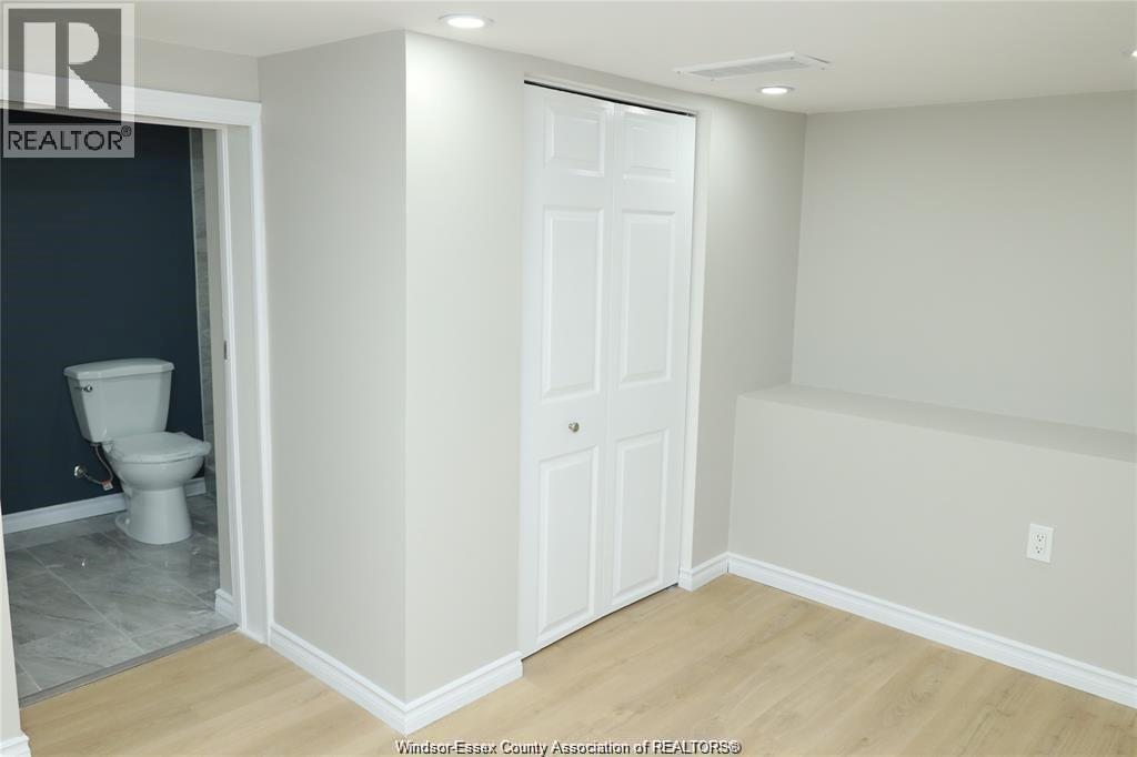 935 Langlois Avenue Unit# Lower, Windsor, Ontario N9A 2H2 - Photo 13 - 26019008