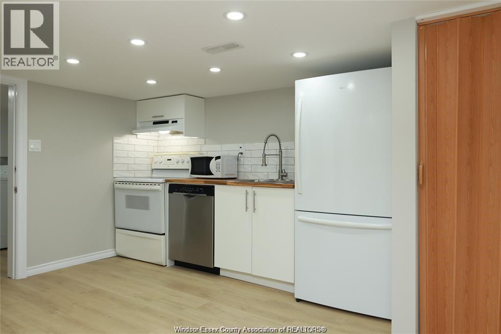 935 Langlois Avenue Unit# Lower, Windsor, Ontario N9A 2H2 - Photo 16 - 26019008