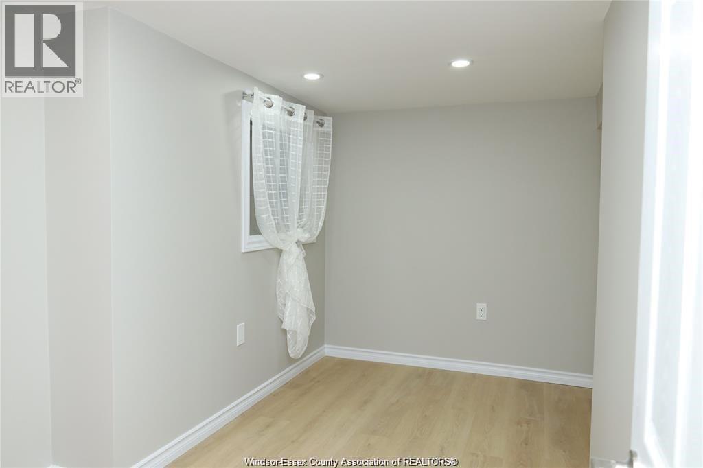 935 Langlois Avenue Unit# Lower, Windsor, Ontario N9A 2H2 - Photo 7 - 26019008