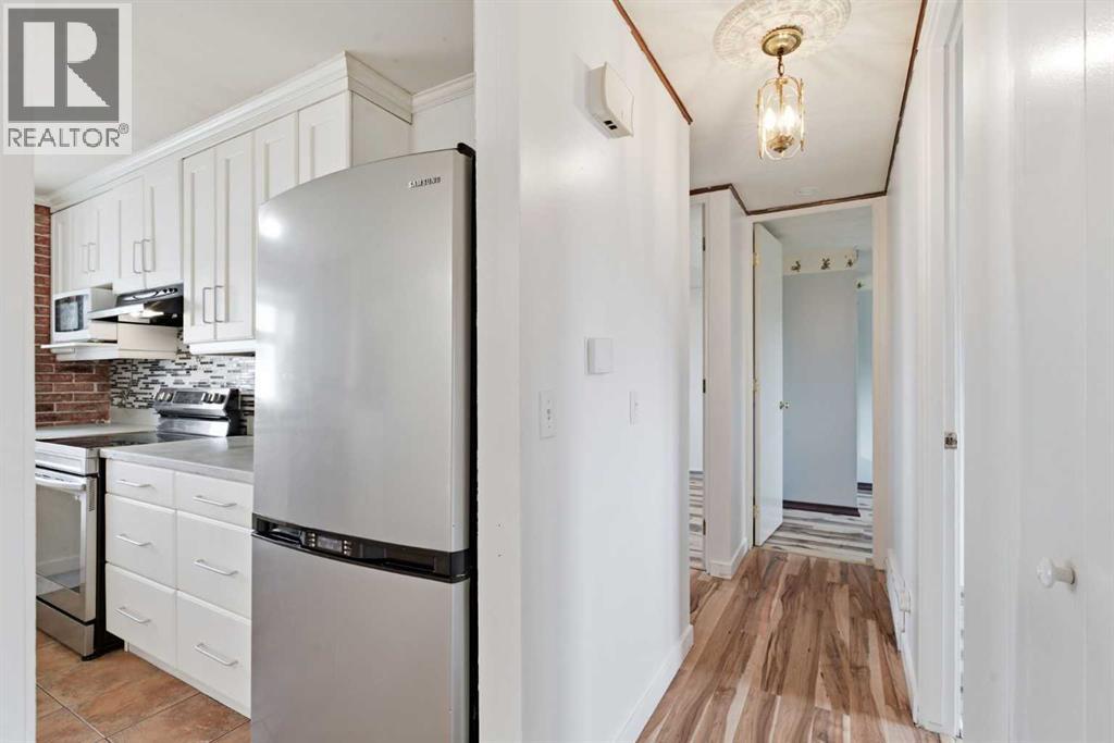 7807 Olympia Bay SE, Calgary, Alberta  T2C 1N7 - Photo 19 - A2334906