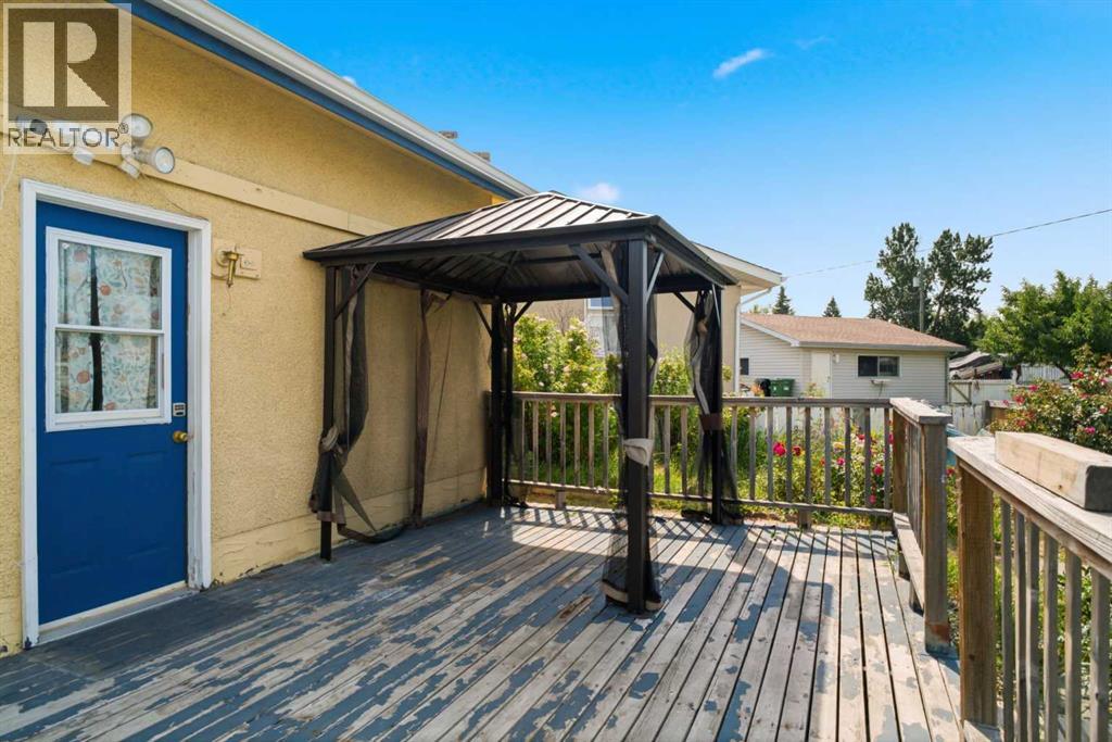 7807 Olympia Bay SE, Calgary, Alberta  T2C 1N7 - Photo 36 - A2334906
