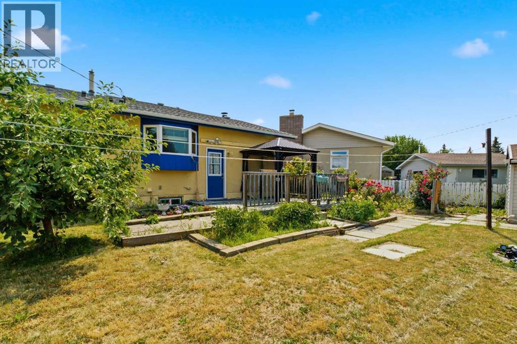 7807 Olympia Bay SE, Calgary, Alberta  T2C 1N7 - Photo 37 - A2334906