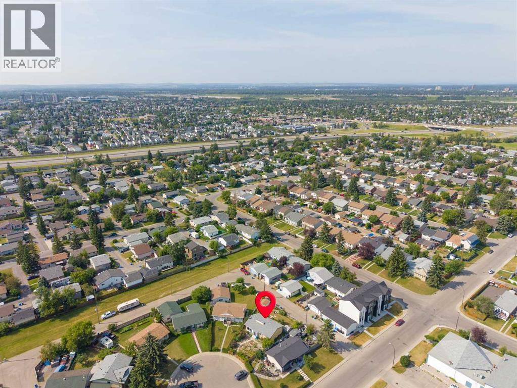 7807 Olympia Bay SE, Calgary, Alberta  T2C 1N7 - Photo 41 - A2334906