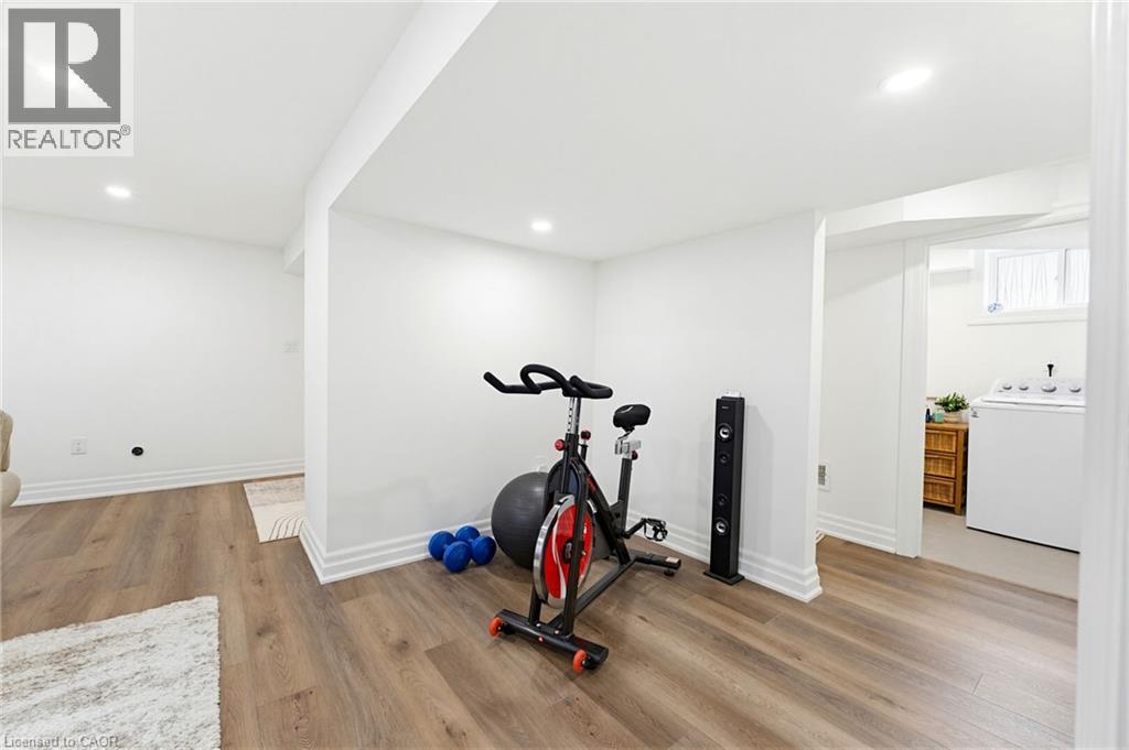 586 Woodland Avenue, Burlington, Ontario  L7R 2S5 - Photo 29 - 40854073