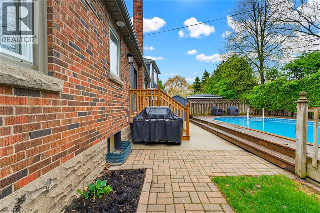 586 Woodland Avenue, Burlington, Ontario  L7R 2S5 - Photo 39 - 40854073