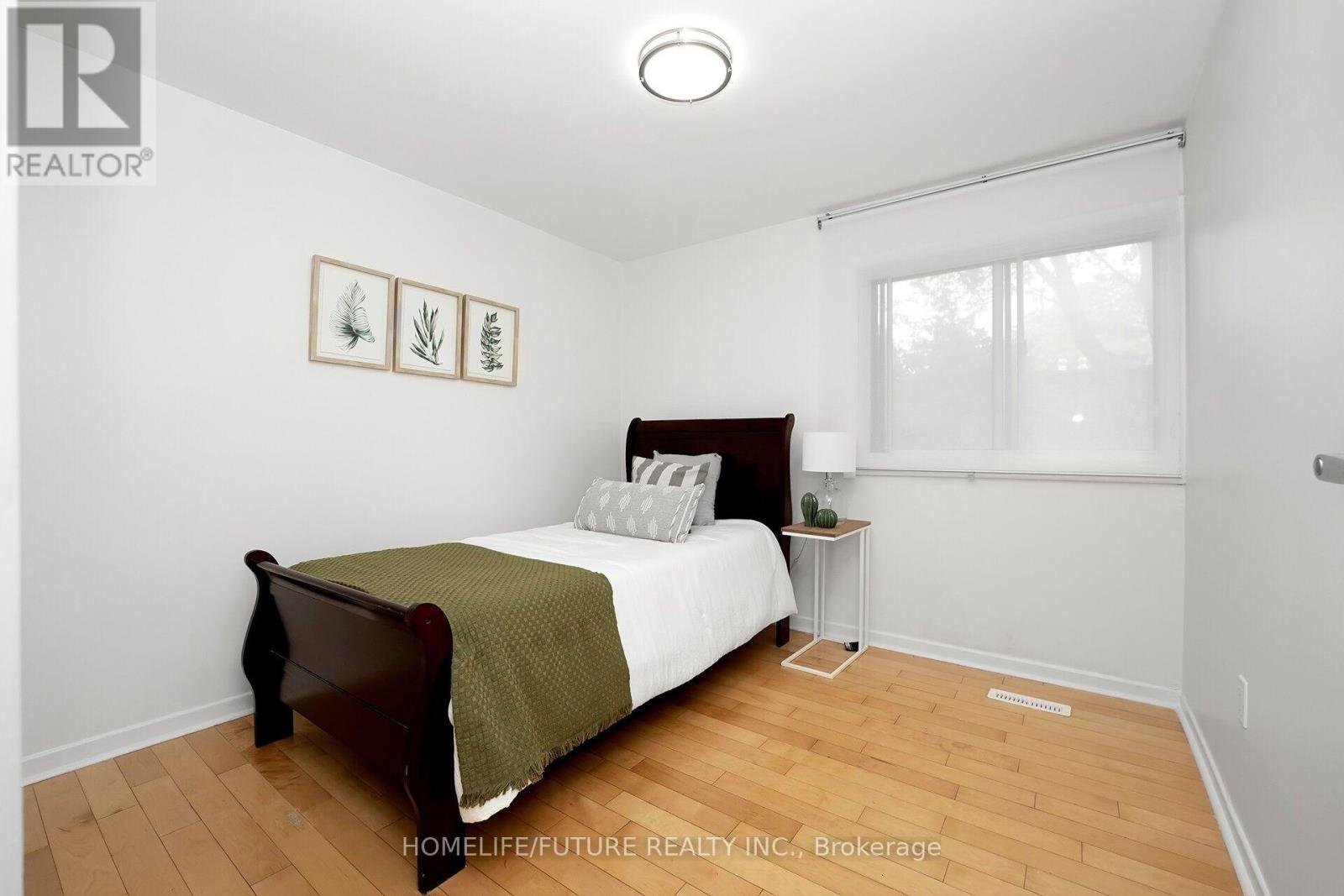 17 Song Meadoway, Toronto, Ontario M2H 2T8 - Photo 8 - C13648008