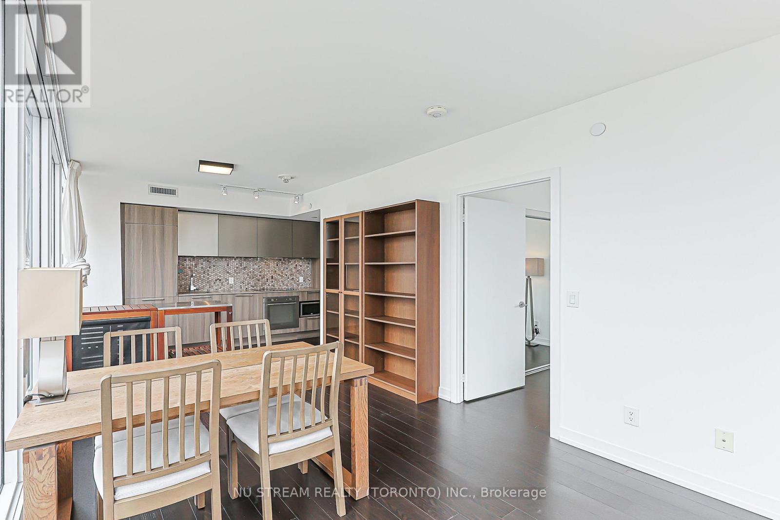 1512 - 85 Wood Street, Toronto, Ontario  M4Y 0E8 - Photo 18 - C13648034
