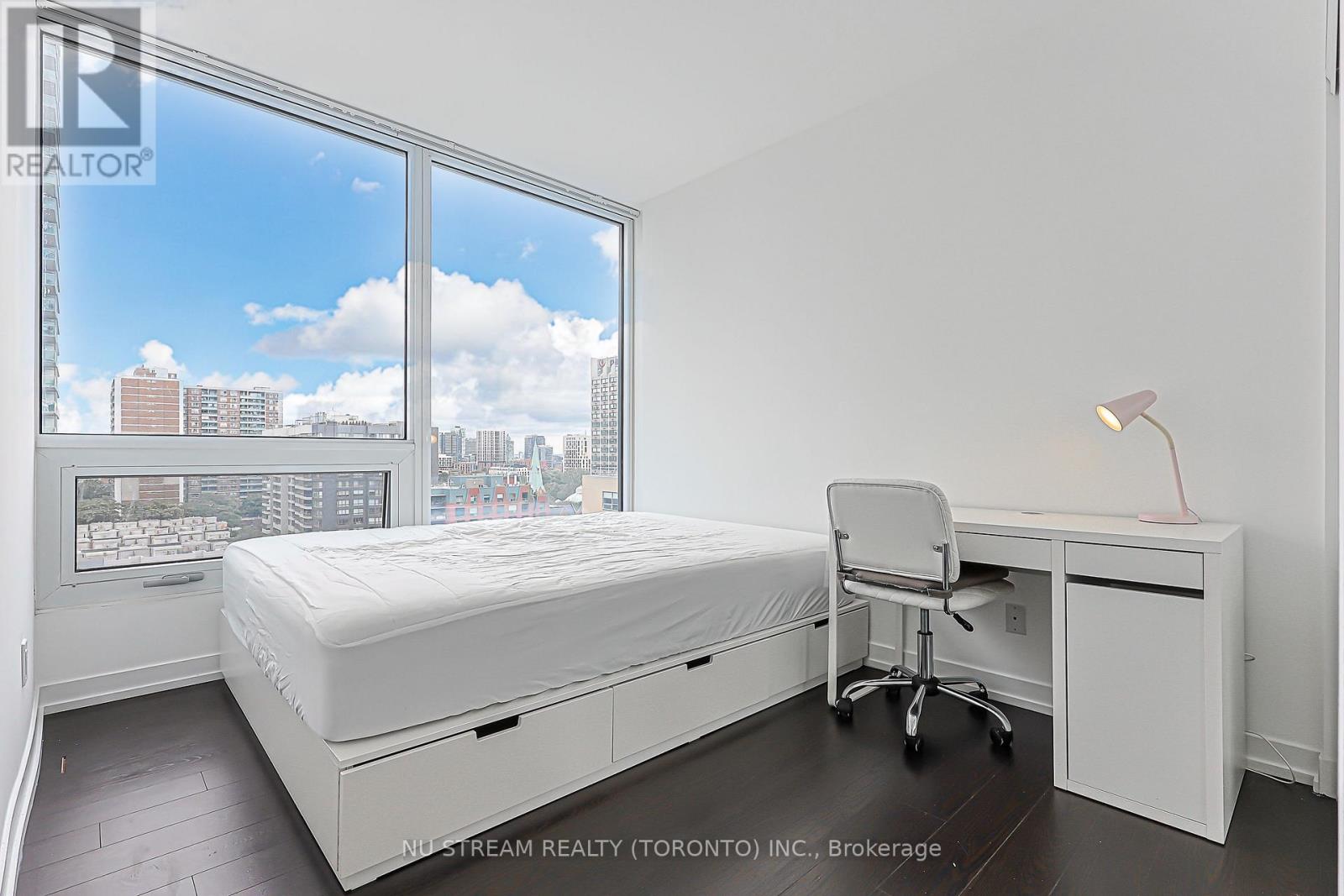 1512 - 85 Wood Street, Toronto, Ontario  M4Y 0E8 - Photo 21 - C13648034