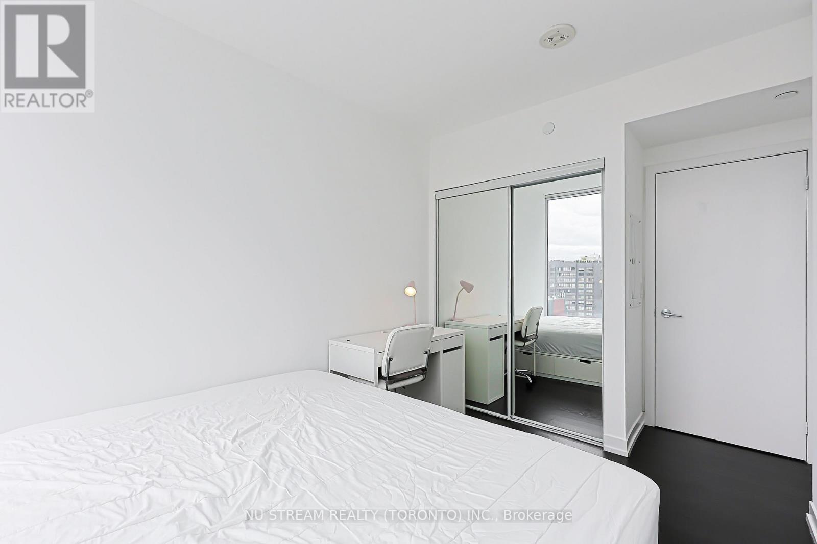 1512 - 85 Wood Street, Toronto, Ontario  M4Y 0E8 - Photo 23 - C13648034