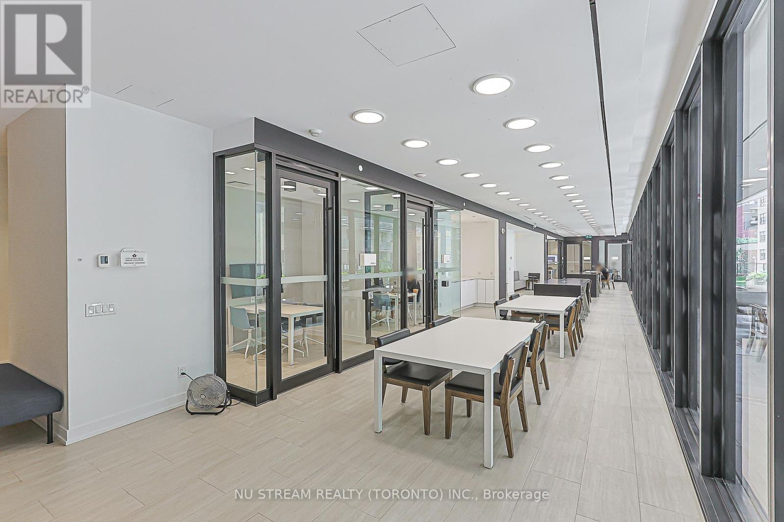1512 - 85 Wood Street, Toronto, Ontario  M4Y 0E8 - Photo 41 - C13648034