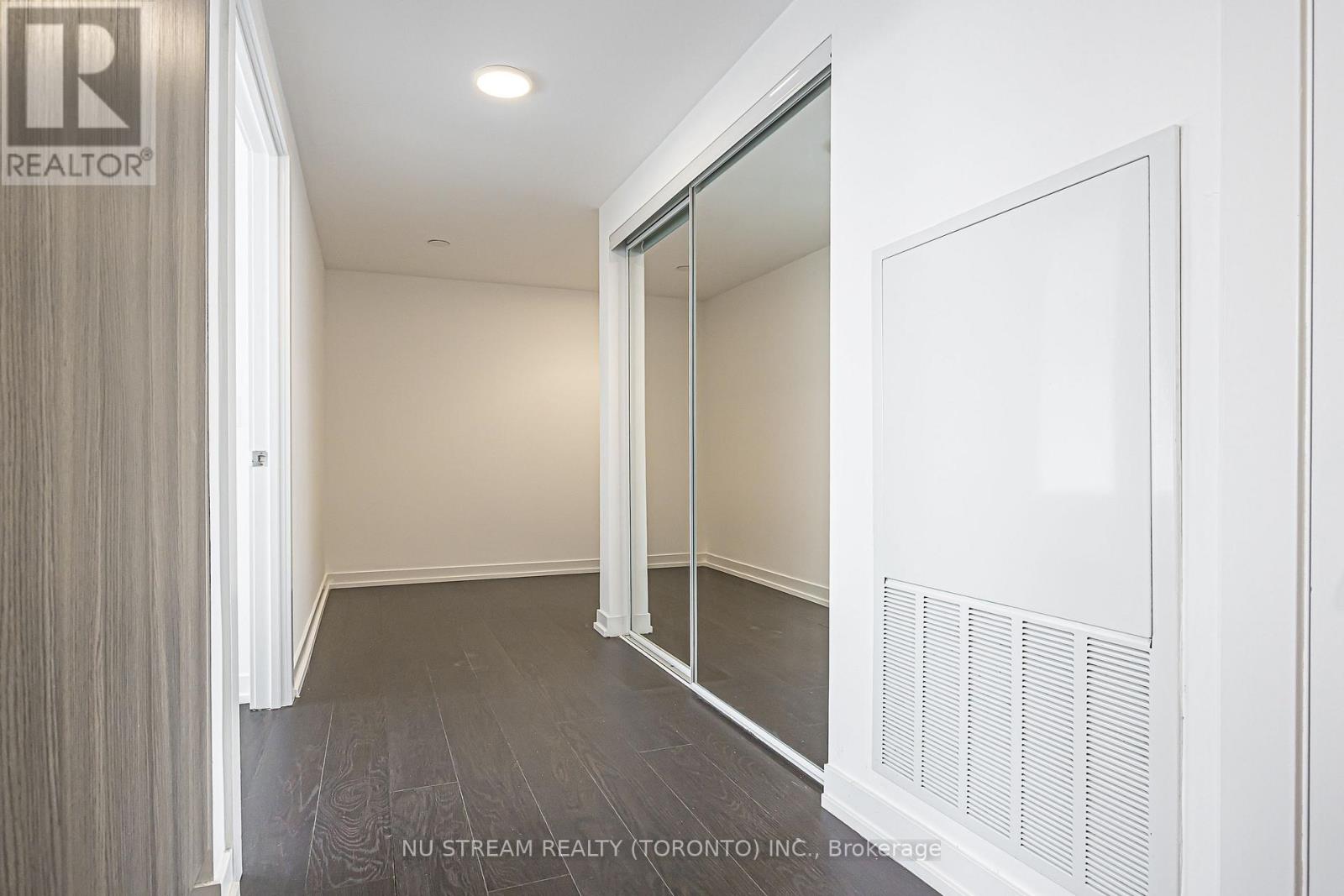 1512 - 85 Wood Street, Toronto, Ontario  M4Y 0E8 - Photo 6 - C13648034