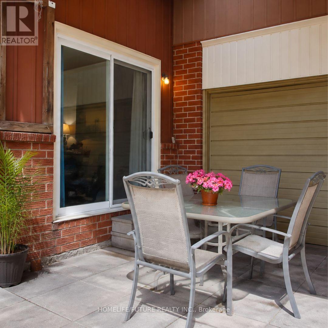 Main - 48 Blacktoft Drive, Toronto (Rouge), Ontario  M1B 2M6 - Photo 12 - E13648050