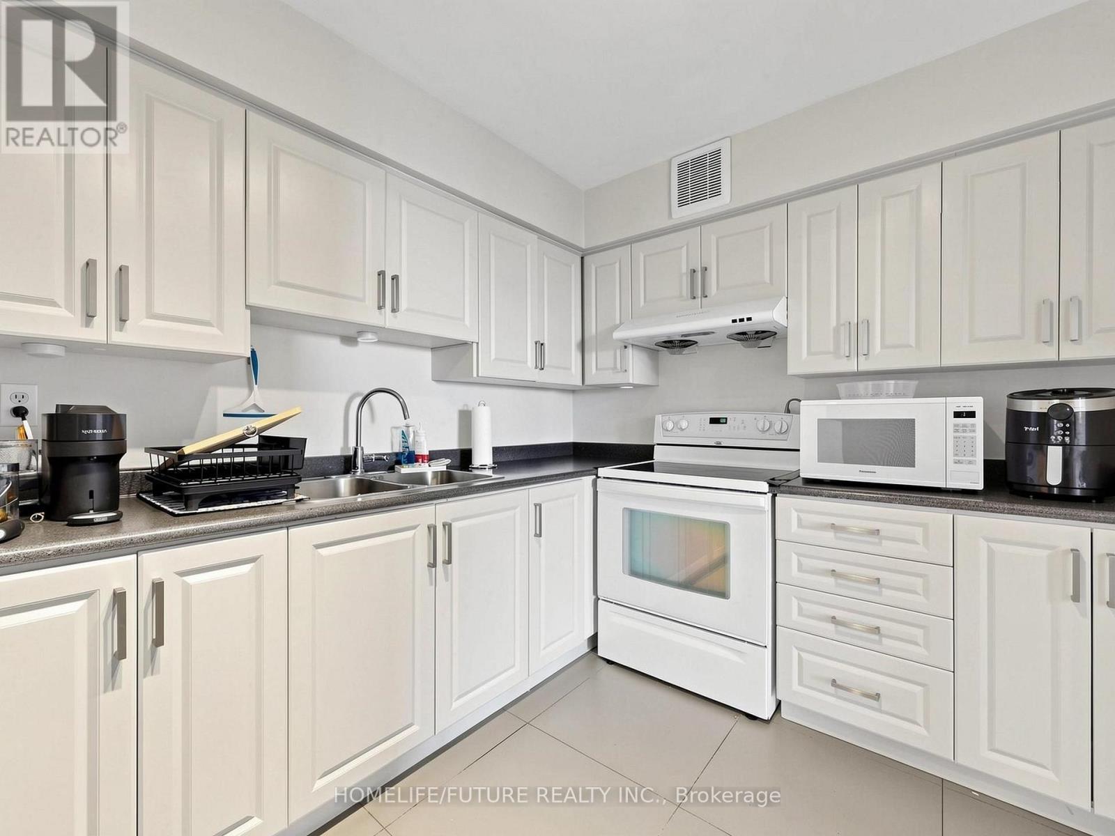 709 - 3380 Eglinton Avenue E, Toronto, Ontario  M1J 3L6 - Photo 15 - E13648074