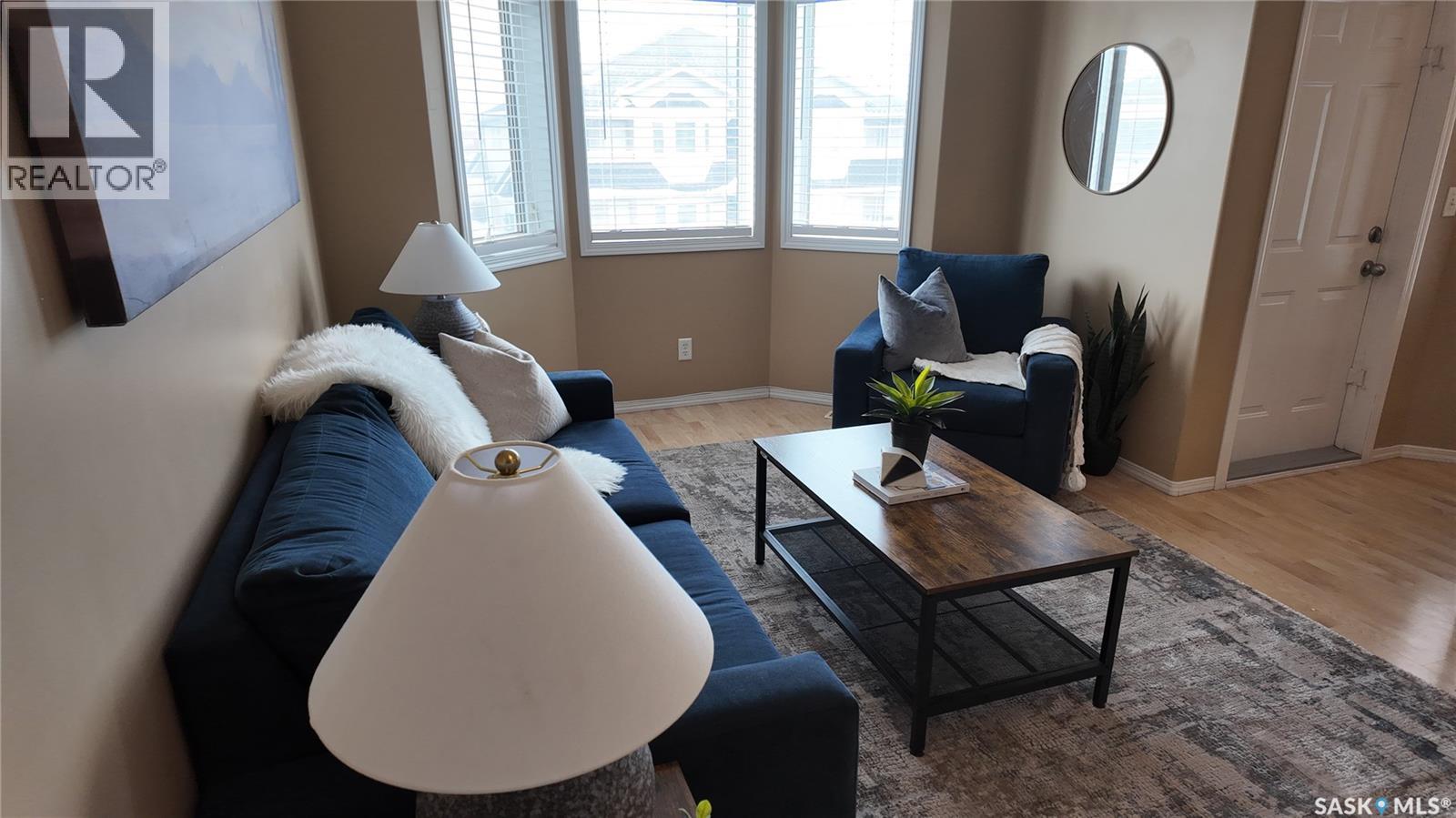 3241 Woodhams DRIVE E, regina, Saskatchewan