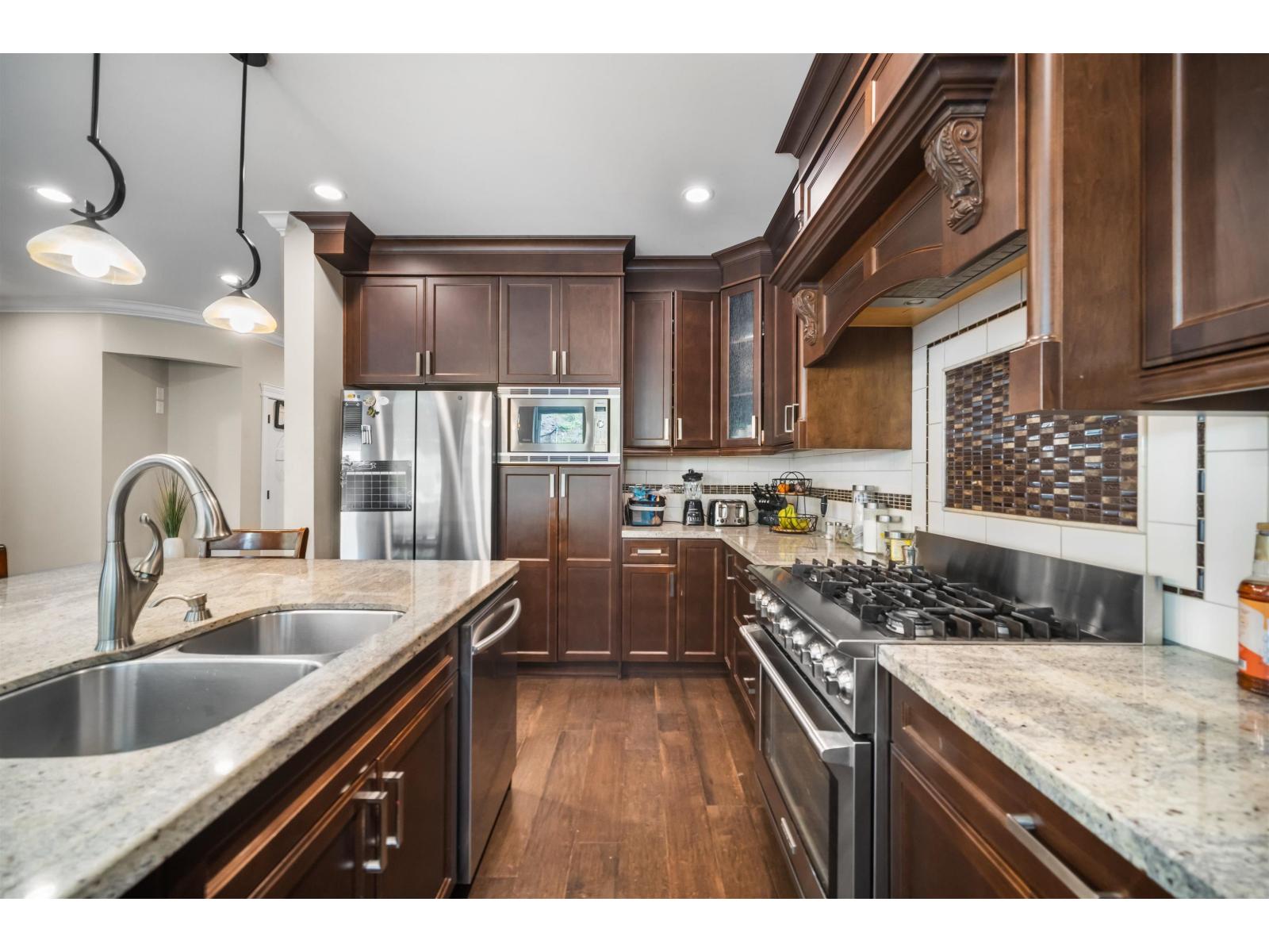 2343 Merlot Boulevard, Abbotsford, British Columbia  V4X 0A6 - Photo 5 - R3128858