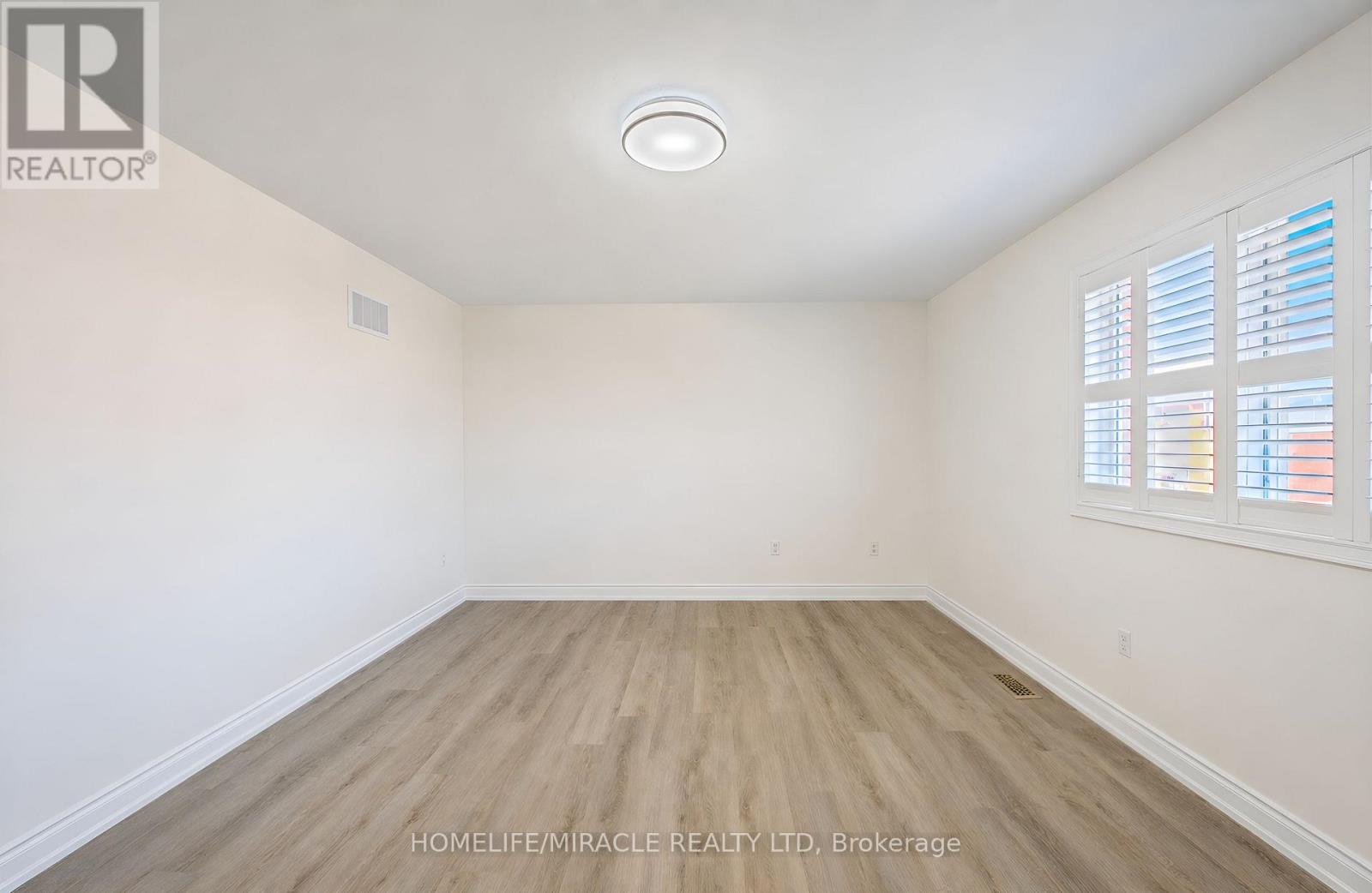 21 Topiary Lane, Brampton (Fletcher's Meadow), Ontario  L7A 2K6 - Photo 24 - W13648002
