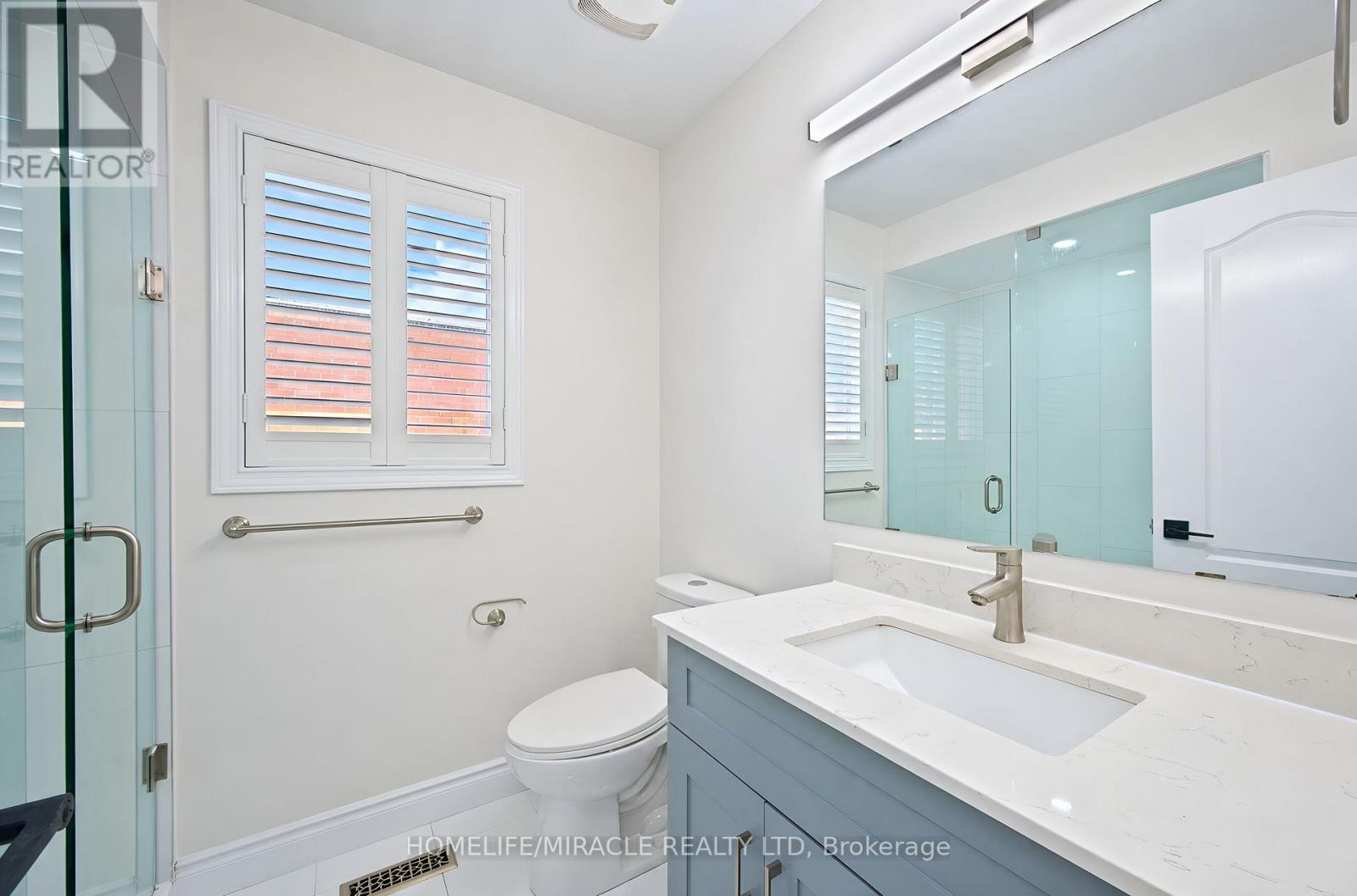 21 Topiary Lane, Brampton (Fletcher's Meadow), Ontario  L7A 2K6 - Photo 35 - W13648002