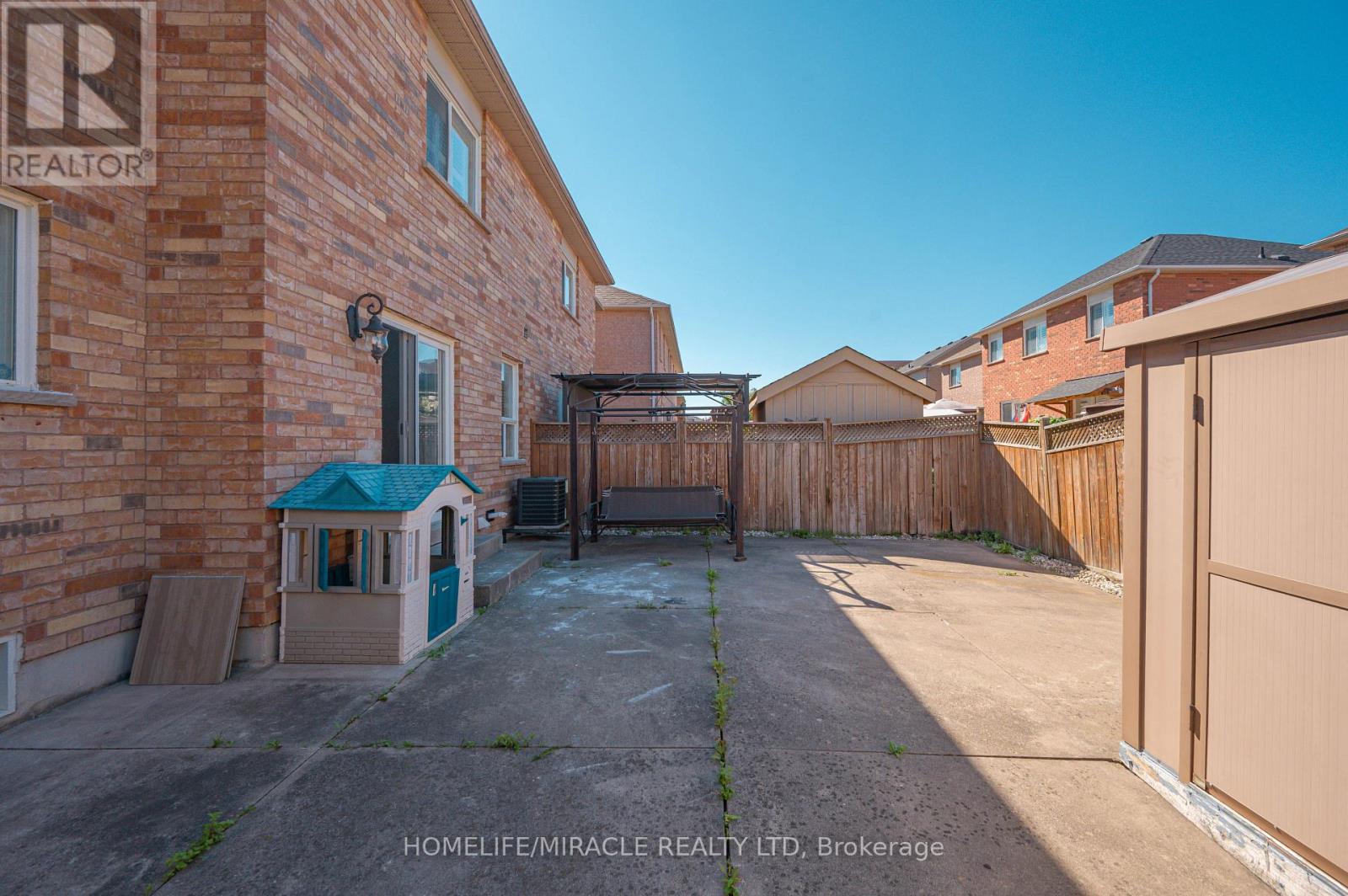 21 Topiary Lane, Brampton (Fletcher's Meadow), Ontario  L7A 2K6 - Photo 50 - W13648002