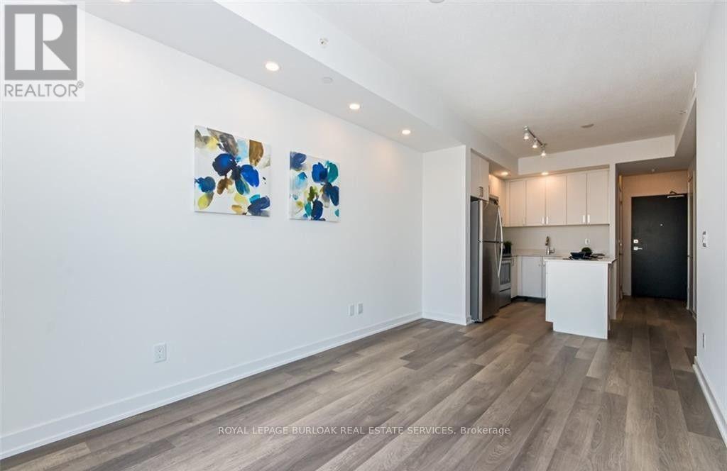 B505 - 5240 Dundas Street, Burlington (Orchard), Ontario  L7L 0J6 - Photo 8 - W13648030