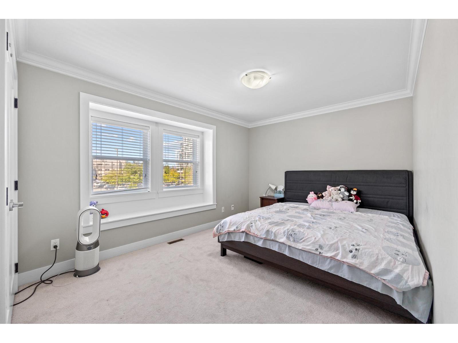 15568 Russell Avenue, White Rock, British Columbia  V4B 2R3 - Photo 20 - R3153454