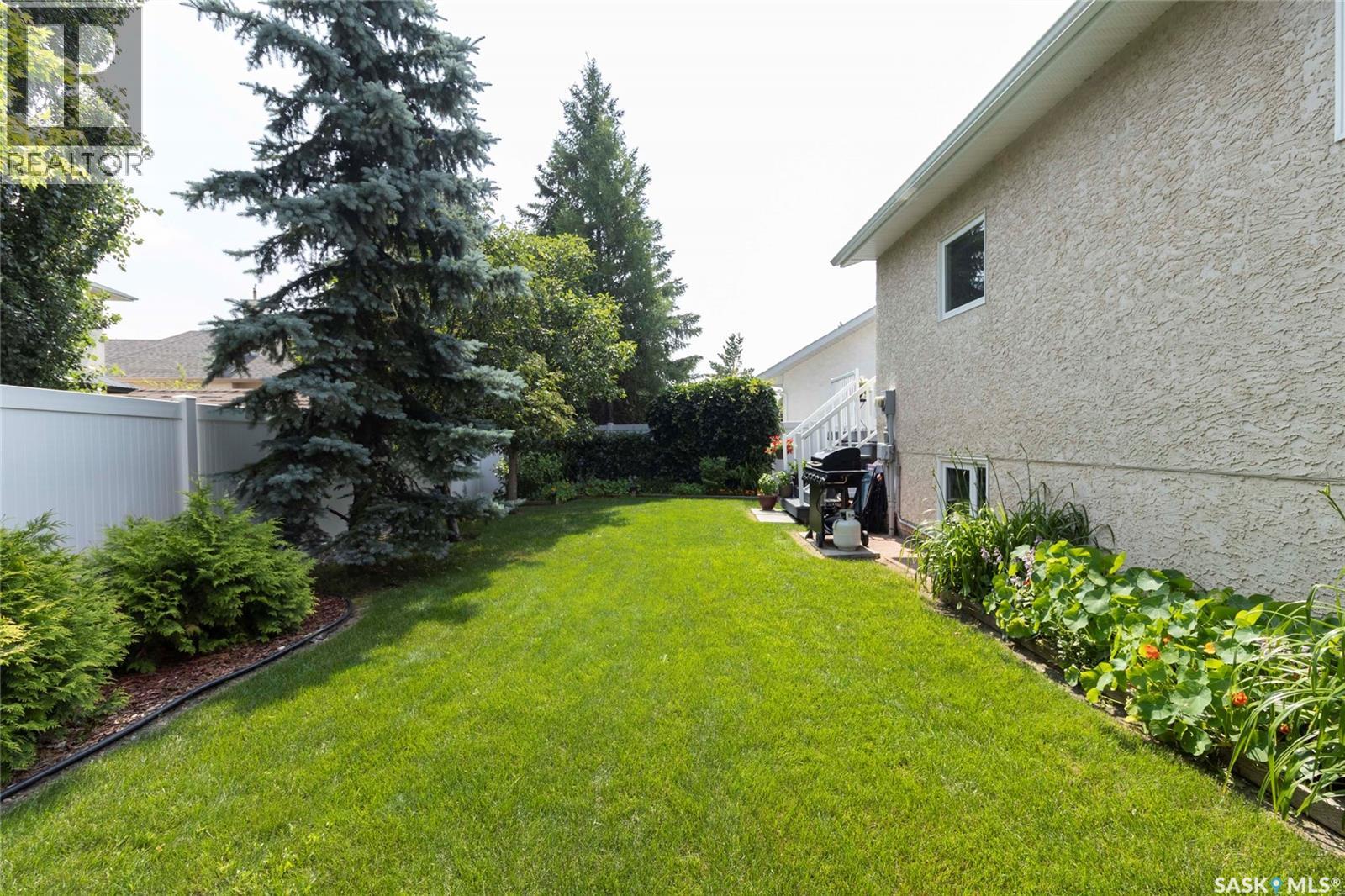 439 Fairbrother Court, Saskatoon, Saskatchewan  S7S 1H9 - Photo 50 - SK043142