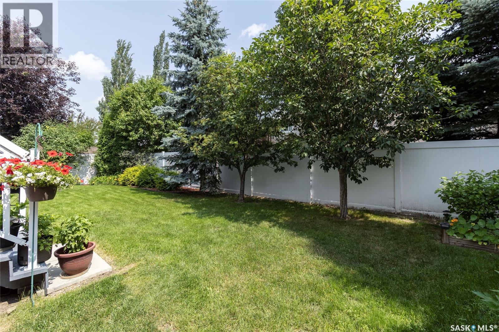 439 Fairbrother Court, Saskatoon, Saskatchewan  S7S 1H9 - Photo 47 - SK043142