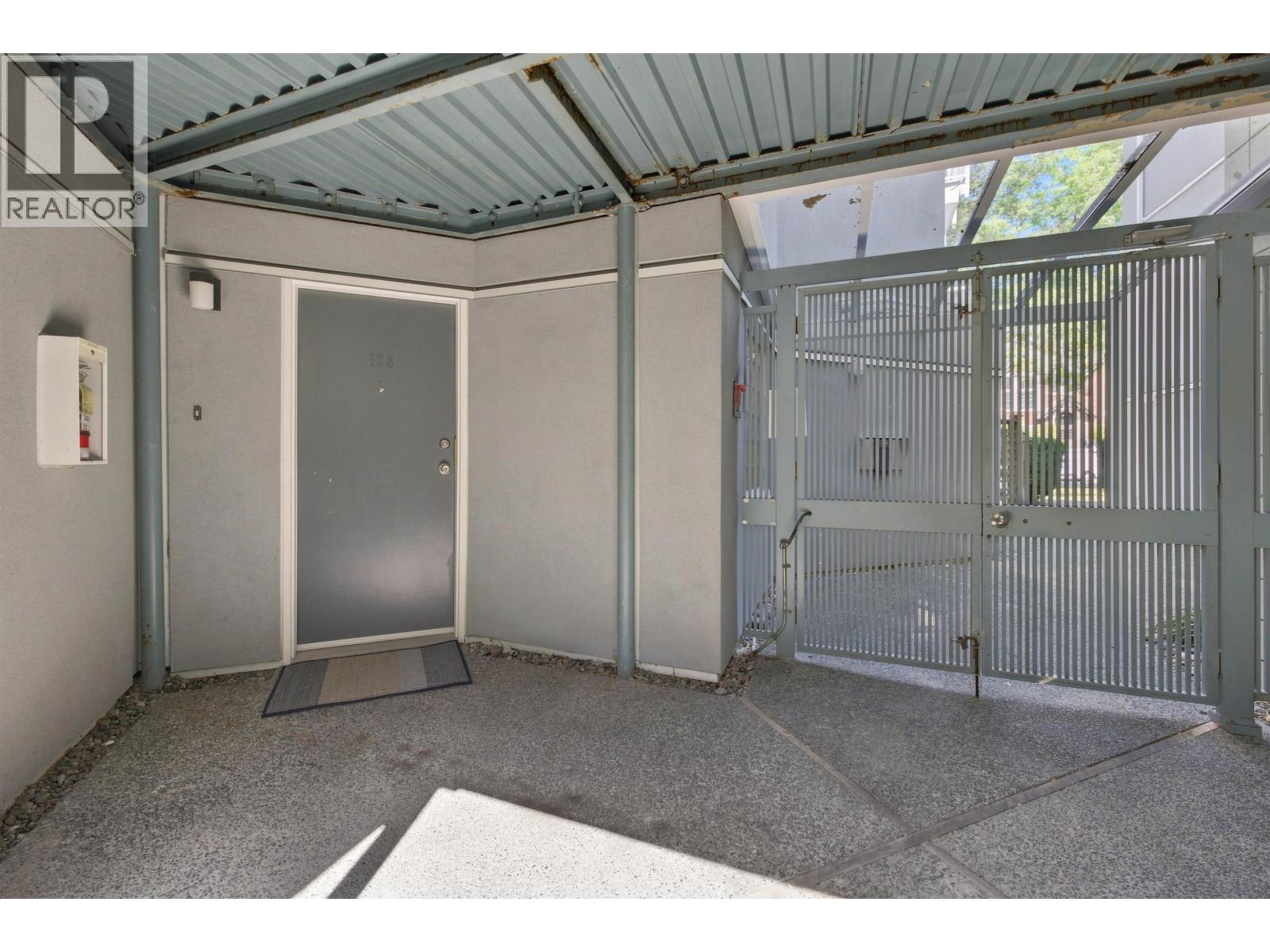 108 2020 W 8th Avenue, Vancouver, British Columbia  V6J 1W5 - Photo 34 - R3152050