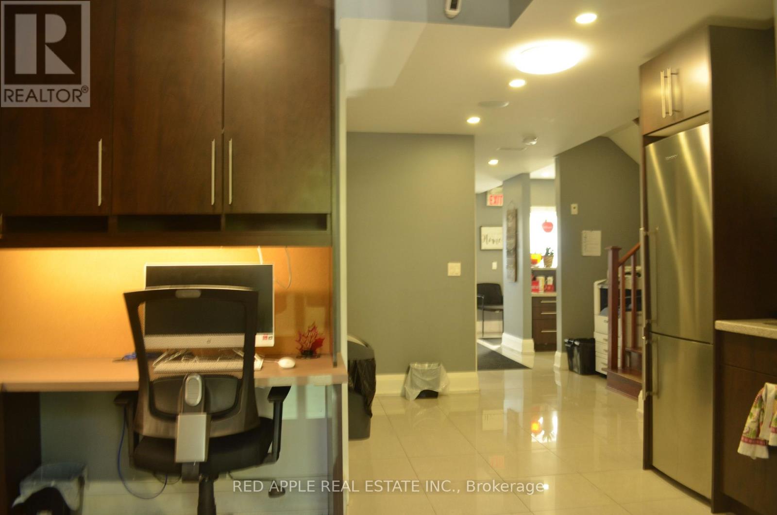 71 Main Street S, Newmarket, Ontario  L3Y 3Y5 - Photo 8 - N13647860