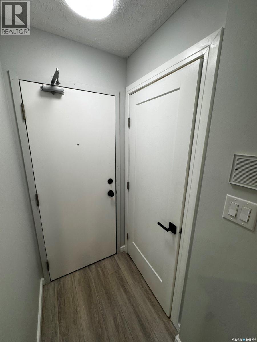 303 365 Kingsmere Boulevard, Saskatoon, Saskatchewan  S7J 4J6 - Photo 37 - SK044846