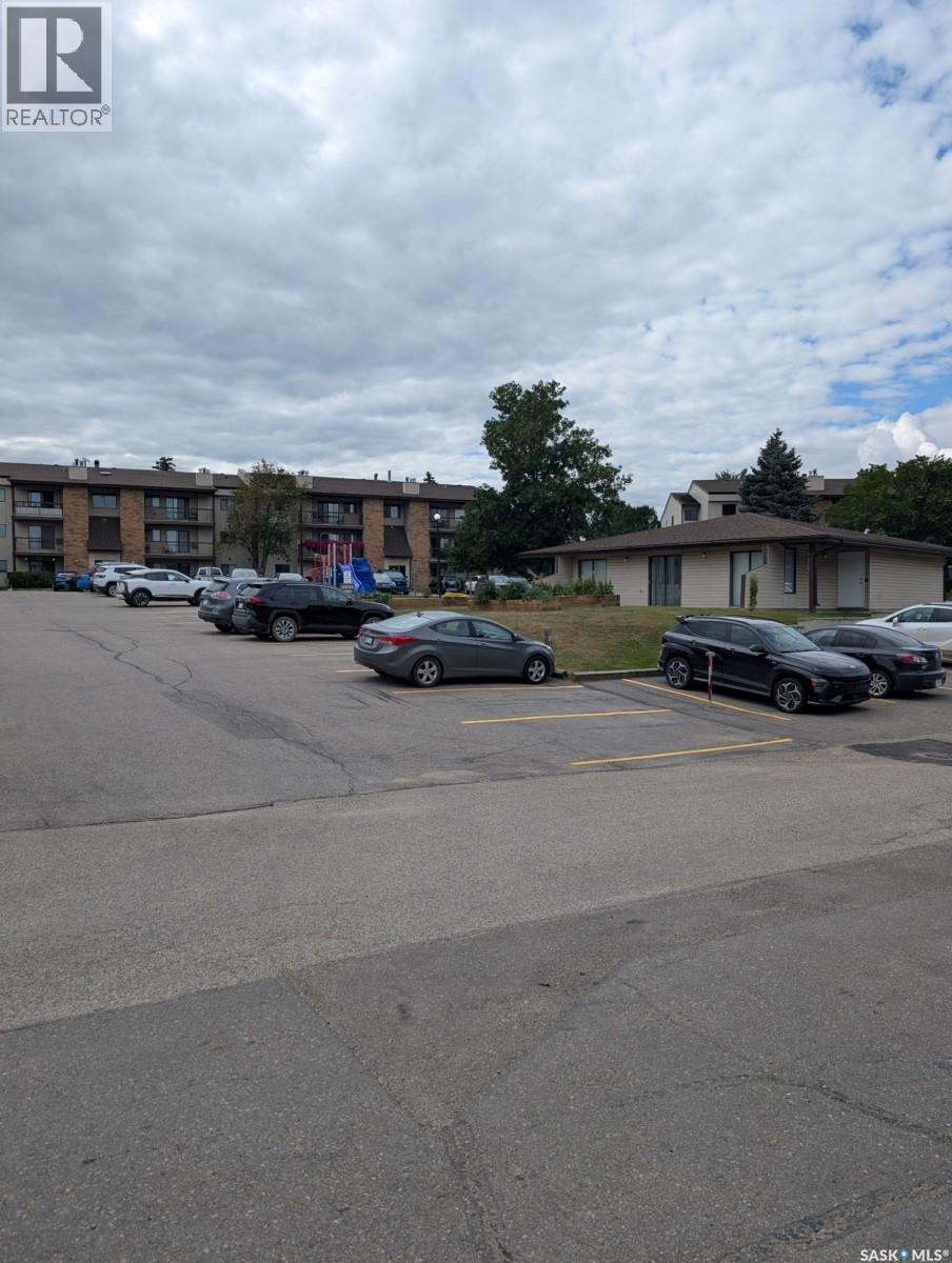 303 365 Kingsmere Boulevard, Saskatoon, Saskatchewan  S7J 4J6 - Photo 46 - SK044846